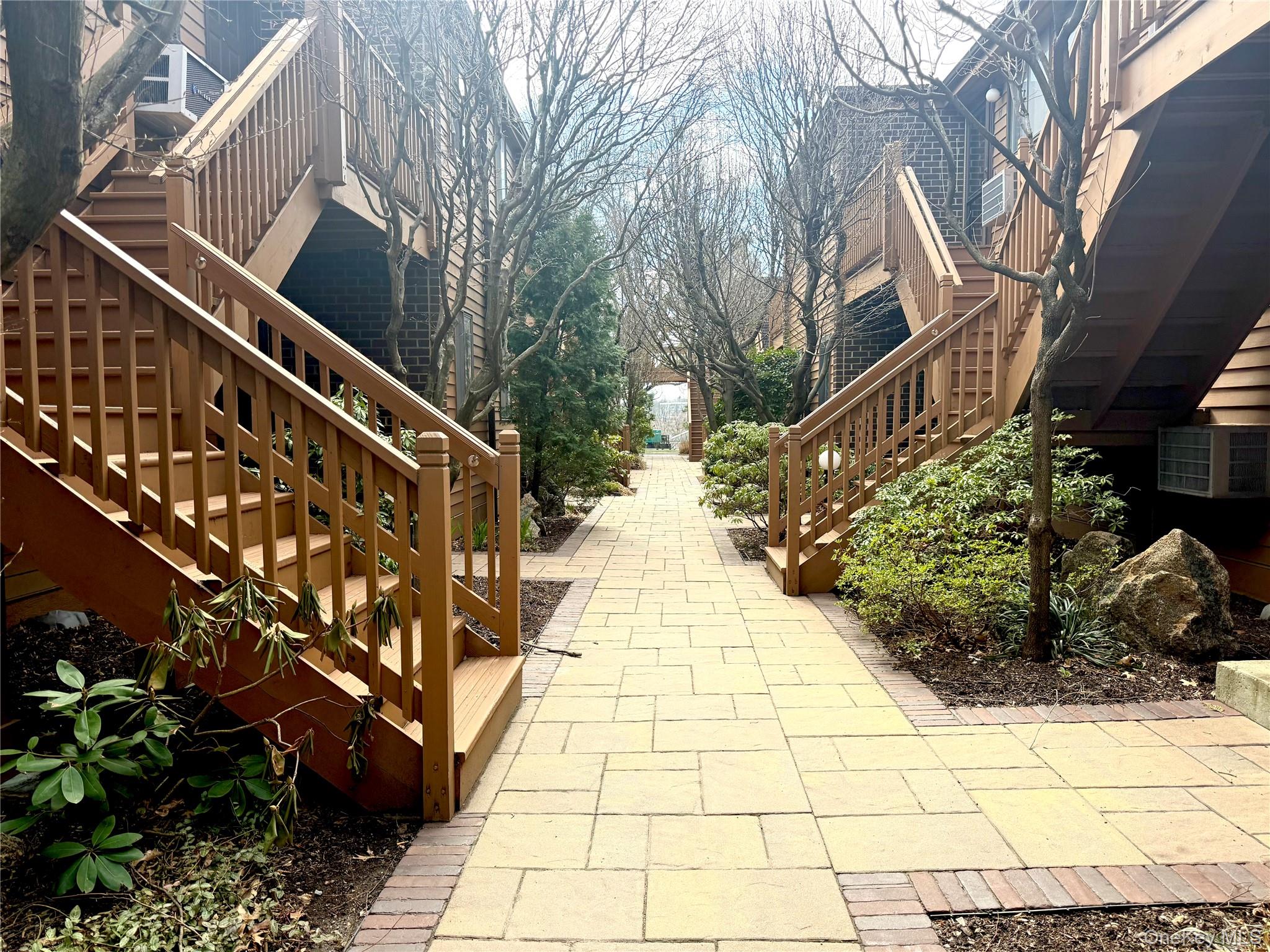 #2 photo, 15 Greenridge Avenue, White Plains , NY 10605