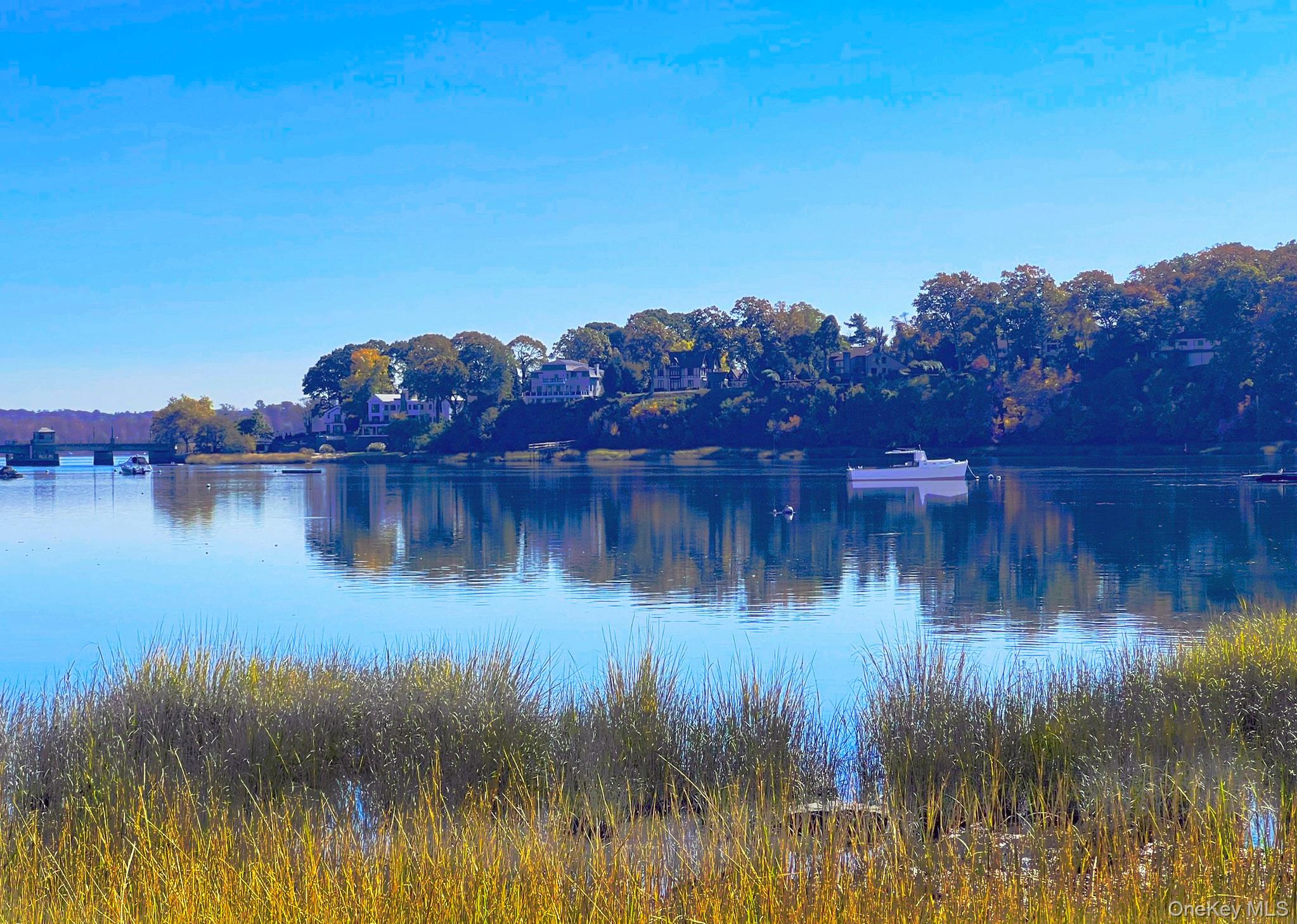 #8 photo, 62 Shore Road, ナッソー郡 Bayville , NY 11709