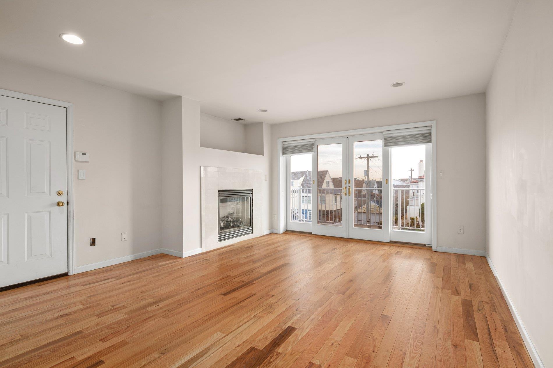 #4 photo, 155 Monroe Boulevard, ナッソー郡 Long Beach , NY 11561