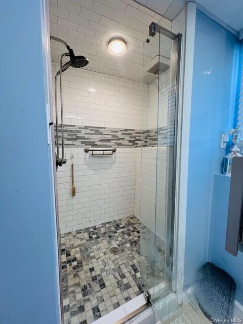 #17 photo, 1300 Race Avenue, サフォーク郡 Medford , NY 11763