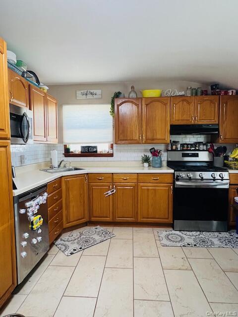 #7 photo, 1300 Race Avenue, サフォーク郡 Medford , NY 11763