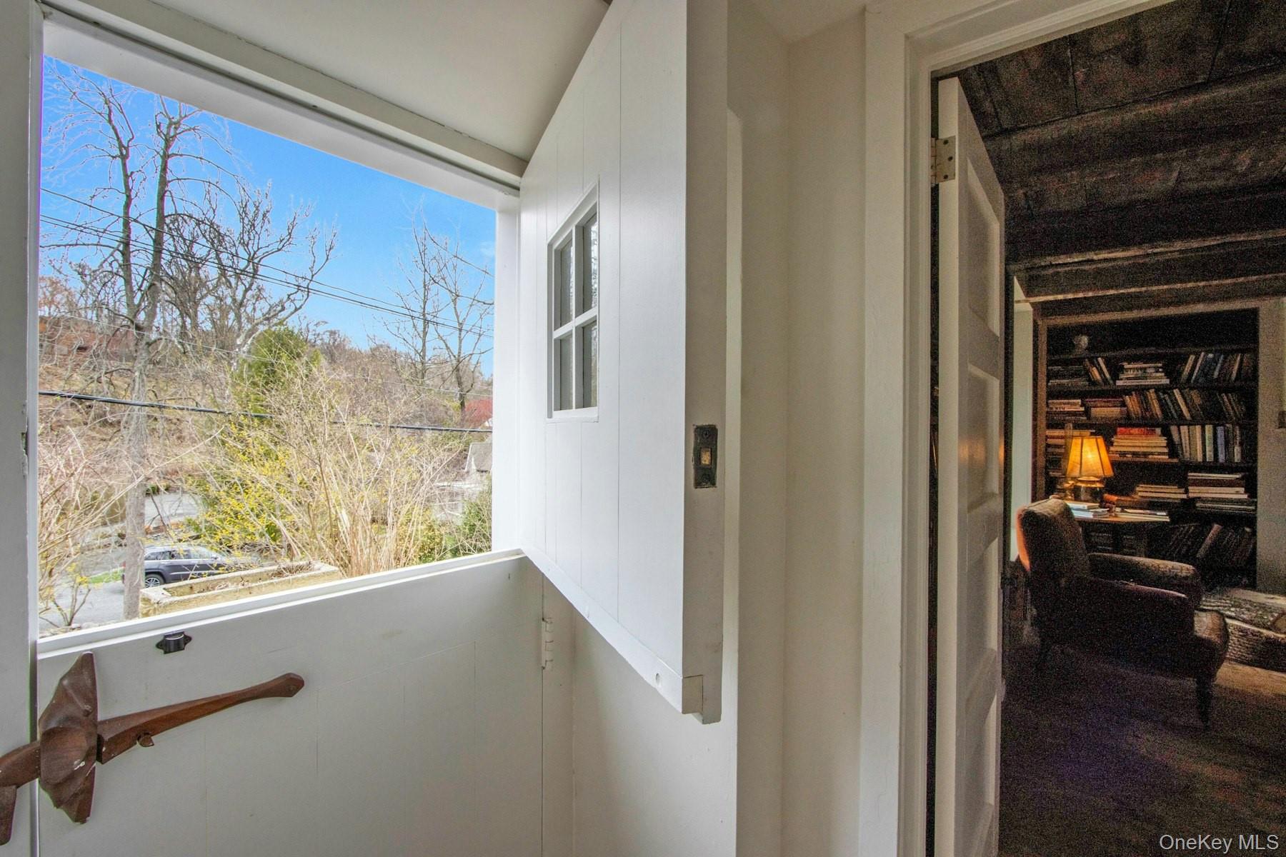 #14 photo, 75 Washington Spring Road, Palisades , NY 10964