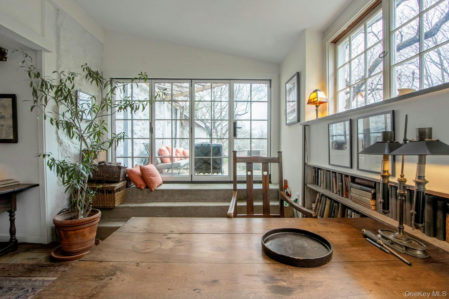 #6 photo, 75 Washington Spring Road, Palisades , NY 10964