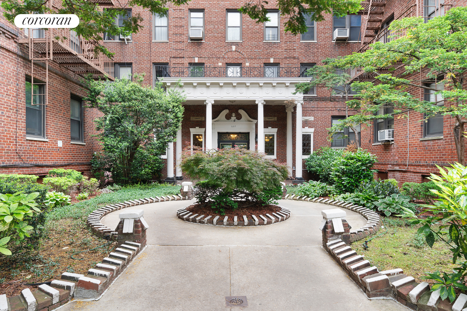 #3 photo, 657 E 26TH Street, ブルックリン区 Flatbush , NY 11210