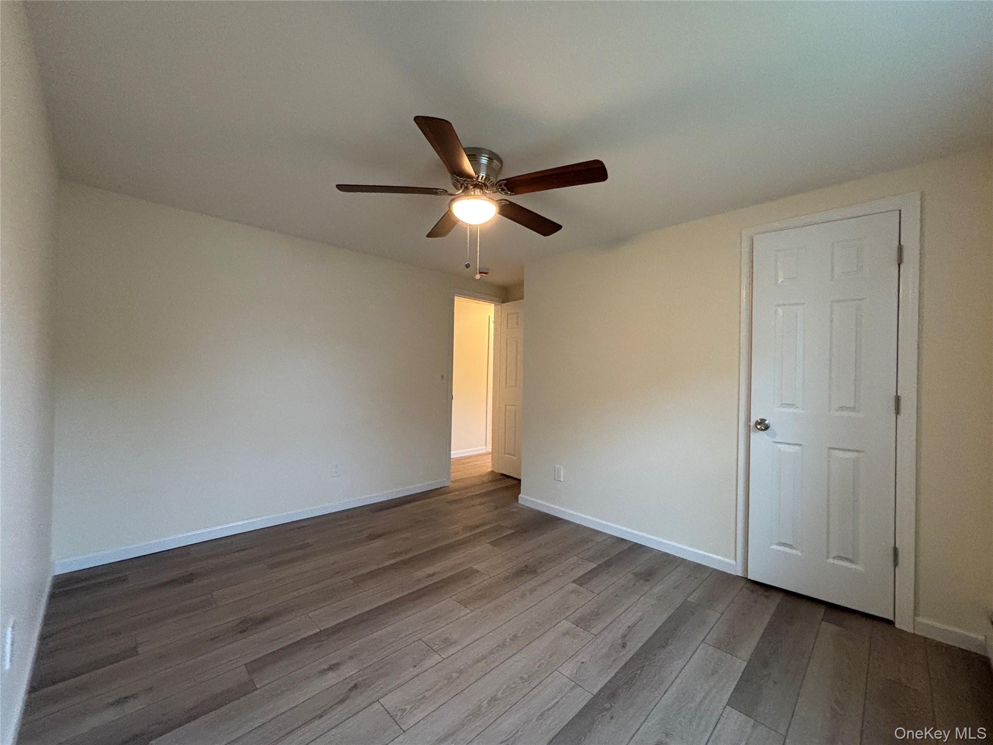 #20 photo, 159 Washington Avenue, サフォーク郡 Wheatley Heights , NY 11798