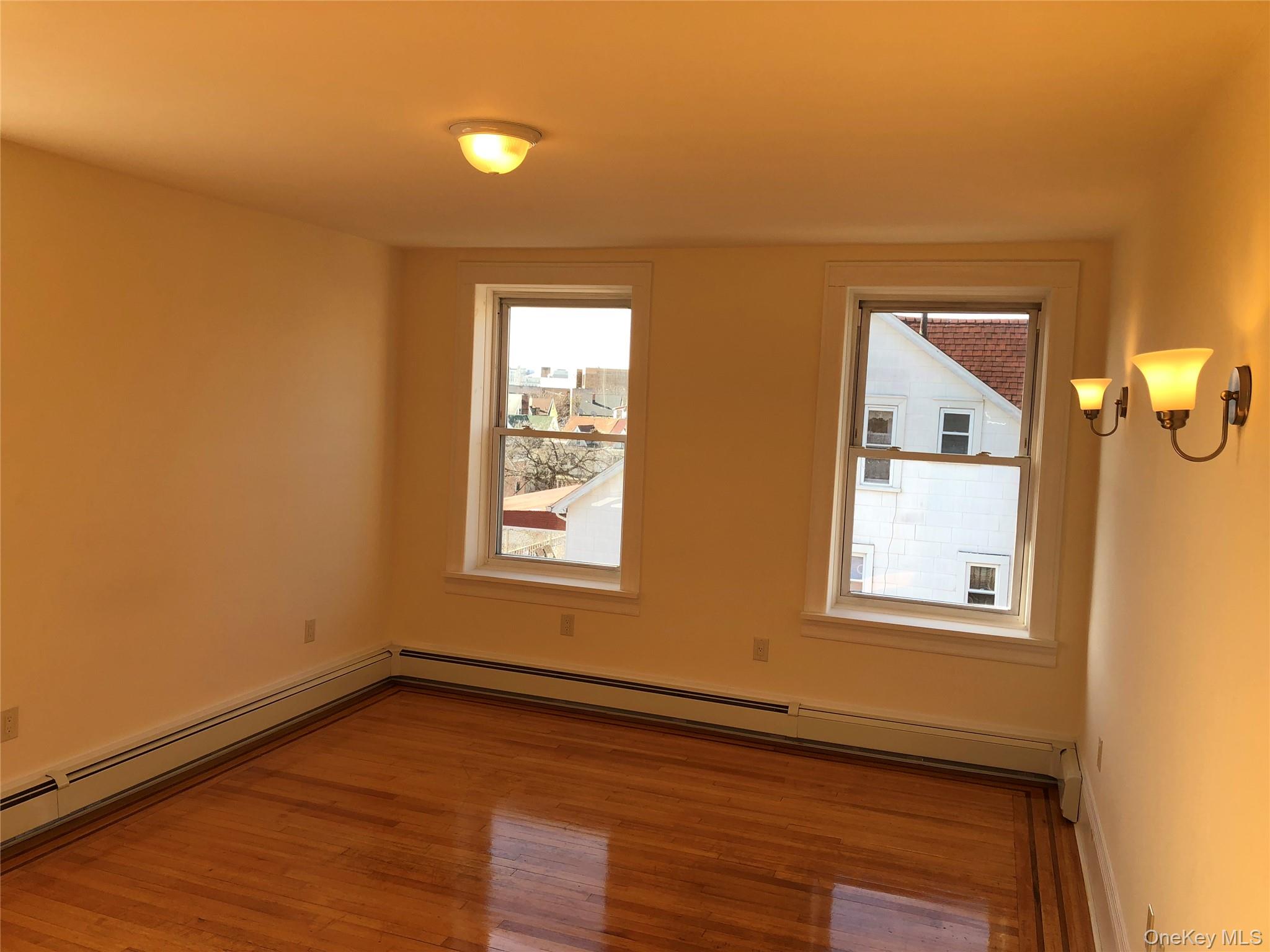 #7 photo, 162-30 86TH avenue, クイーンズ区 Jamaica Hills , NY 11432