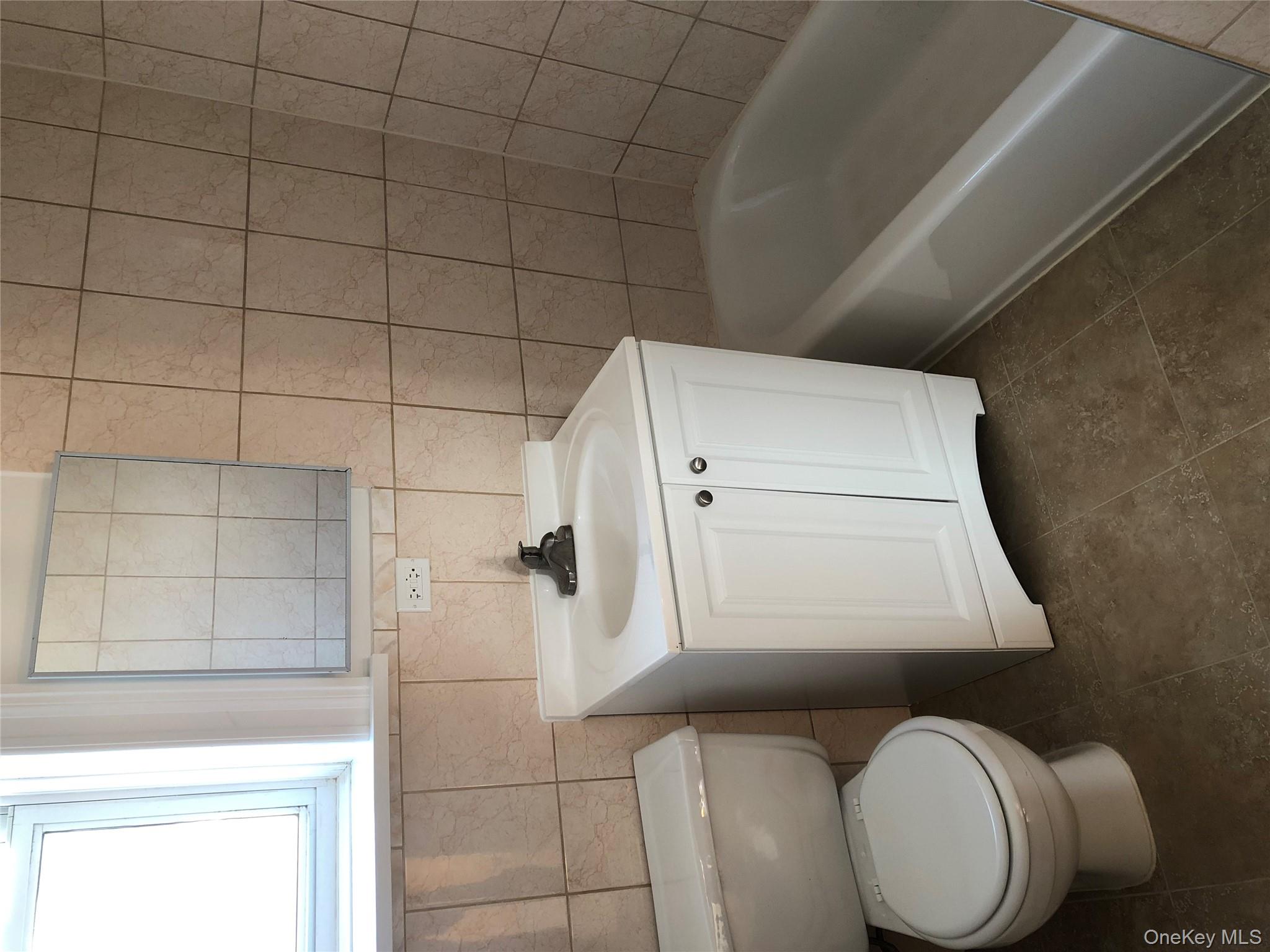 #9 photo, 162-30 86TH avenue, クイーンズ区 Jamaica Hills , NY 11432