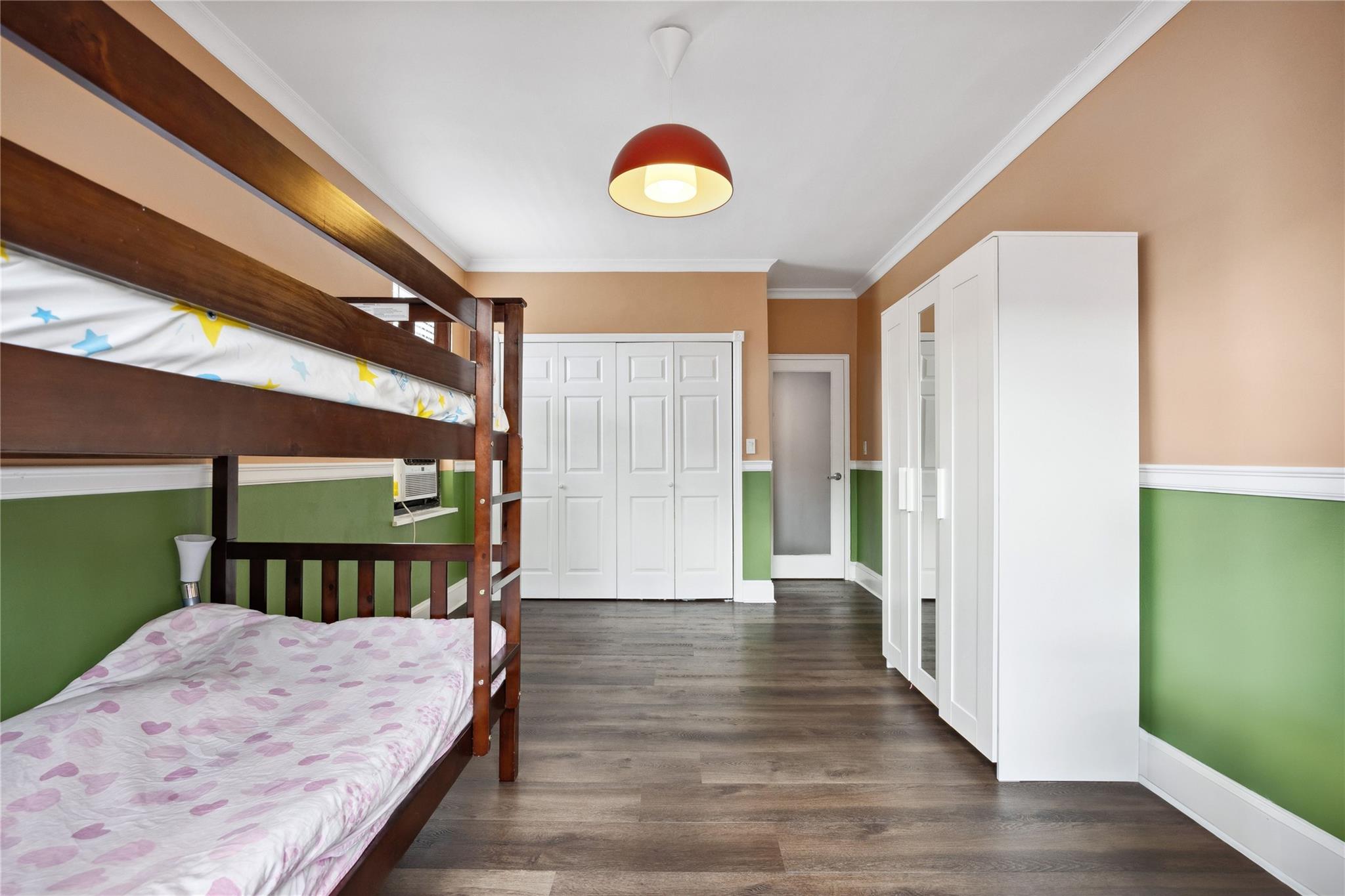 #14 photo, 7211 110th Street, クイーンズ区 Forest Hills , NY 11375