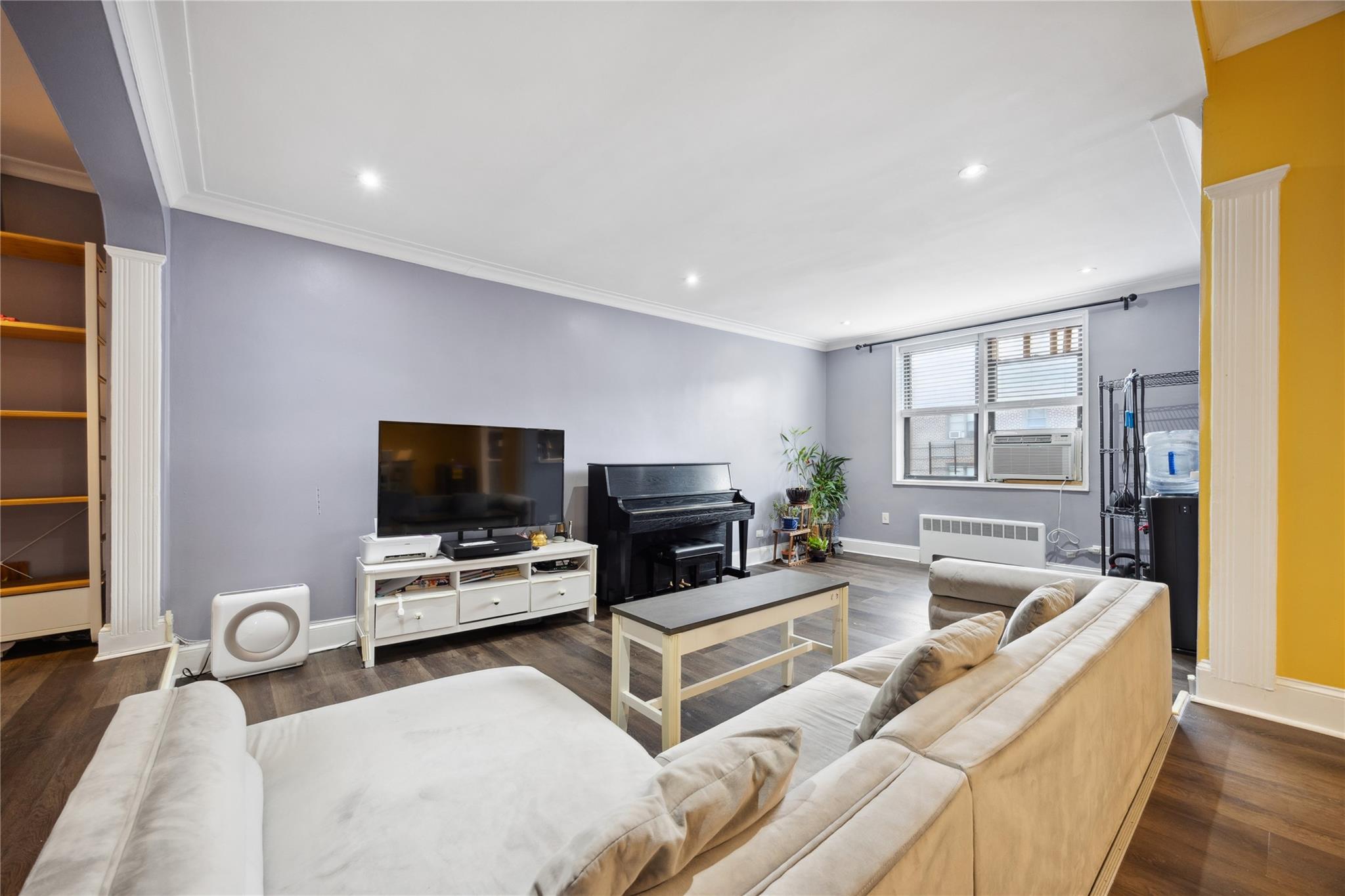 #5 photo, 7211 110th Street, クイーンズ区 Forest Hills , NY 11375