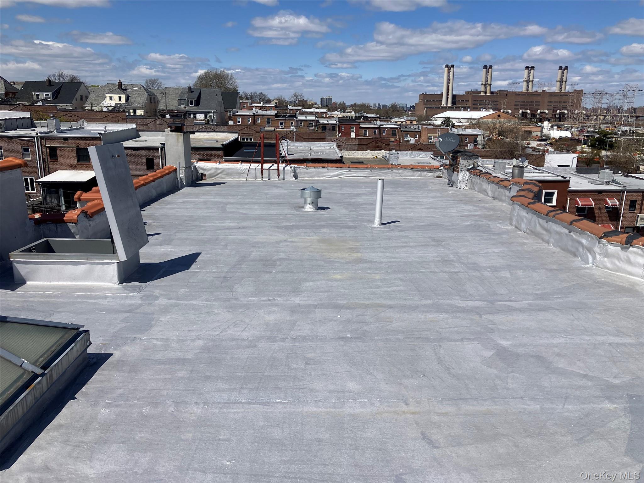 #12 photo, 20-14 29th St Astoria, 29th., st., クイーンズ区 Astoria , NY 11105