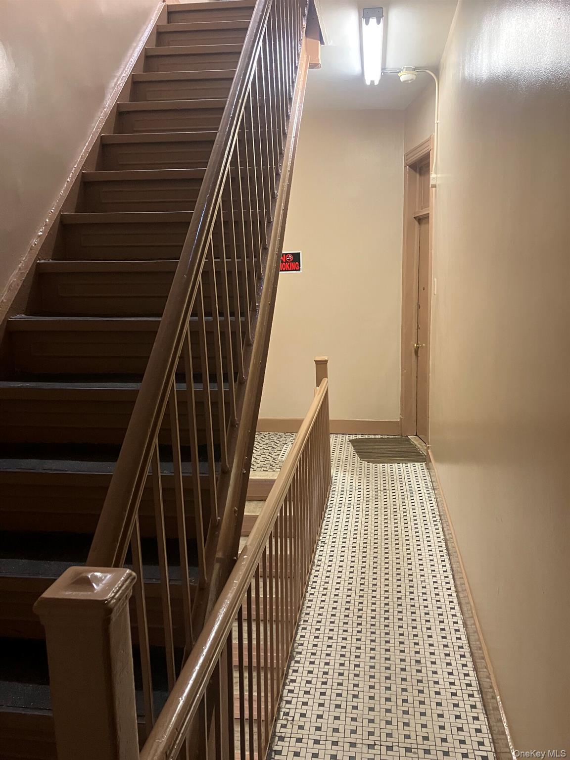 #5 photo, 20-14 29th St Astoria, 29th., st., クイーンズ区 Astoria , NY 11105