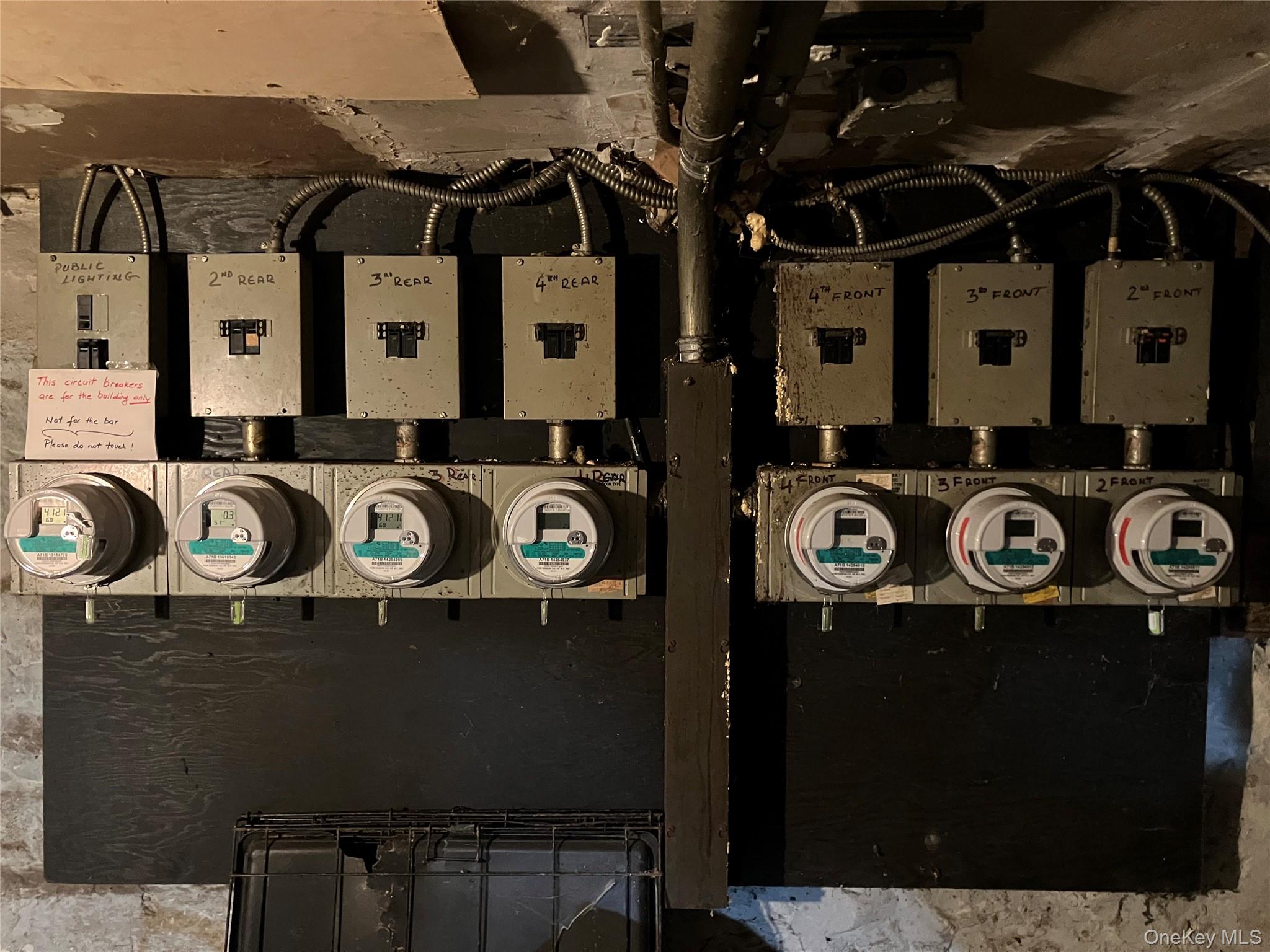 #7 photo, 20-14 29th St Astoria, 29th., st., クイーンズ区 Astoria , NY 11105