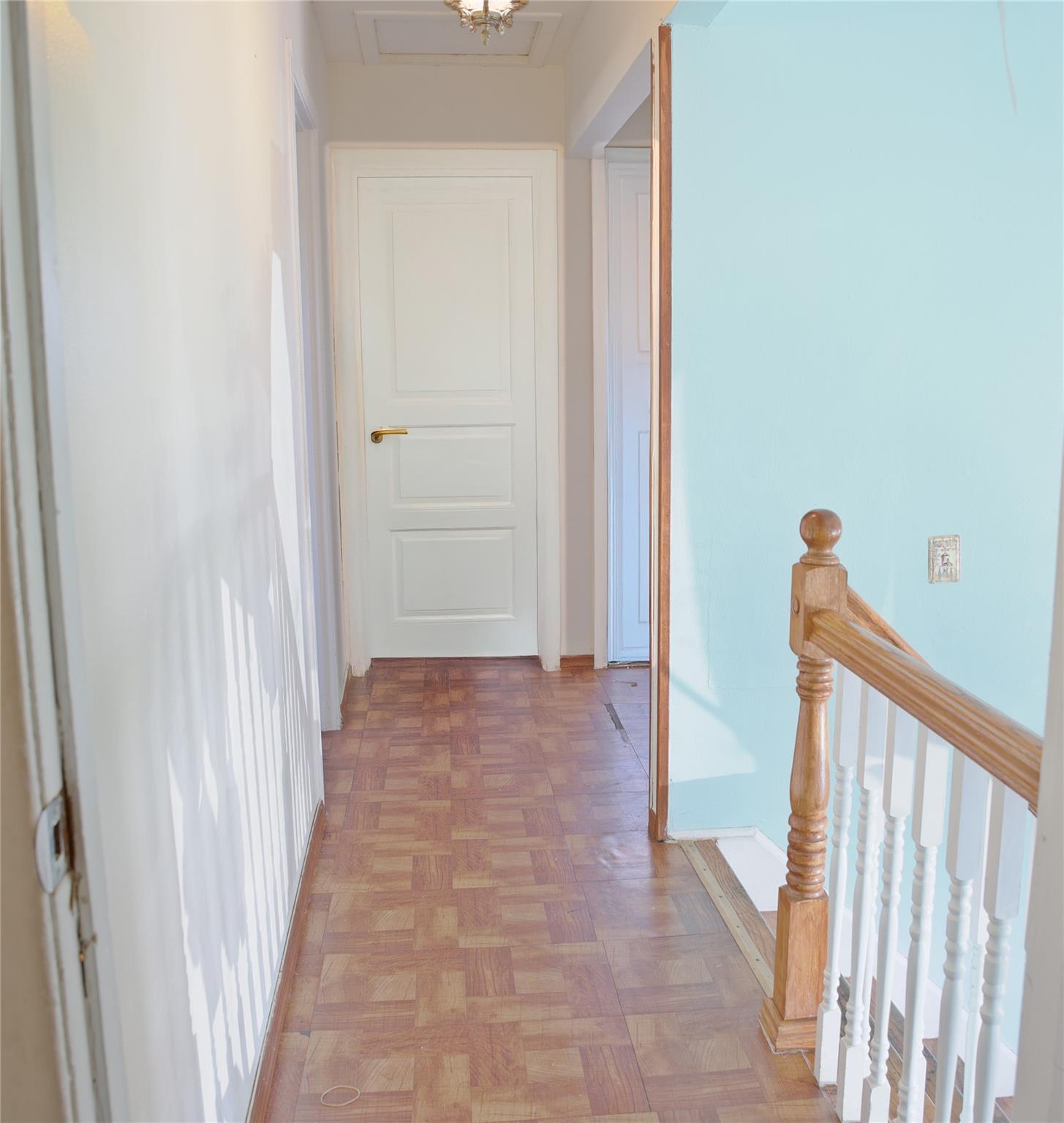 #5 photo, 129 2nd Avenue, サフォーク郡 Brentwood , NY 11717