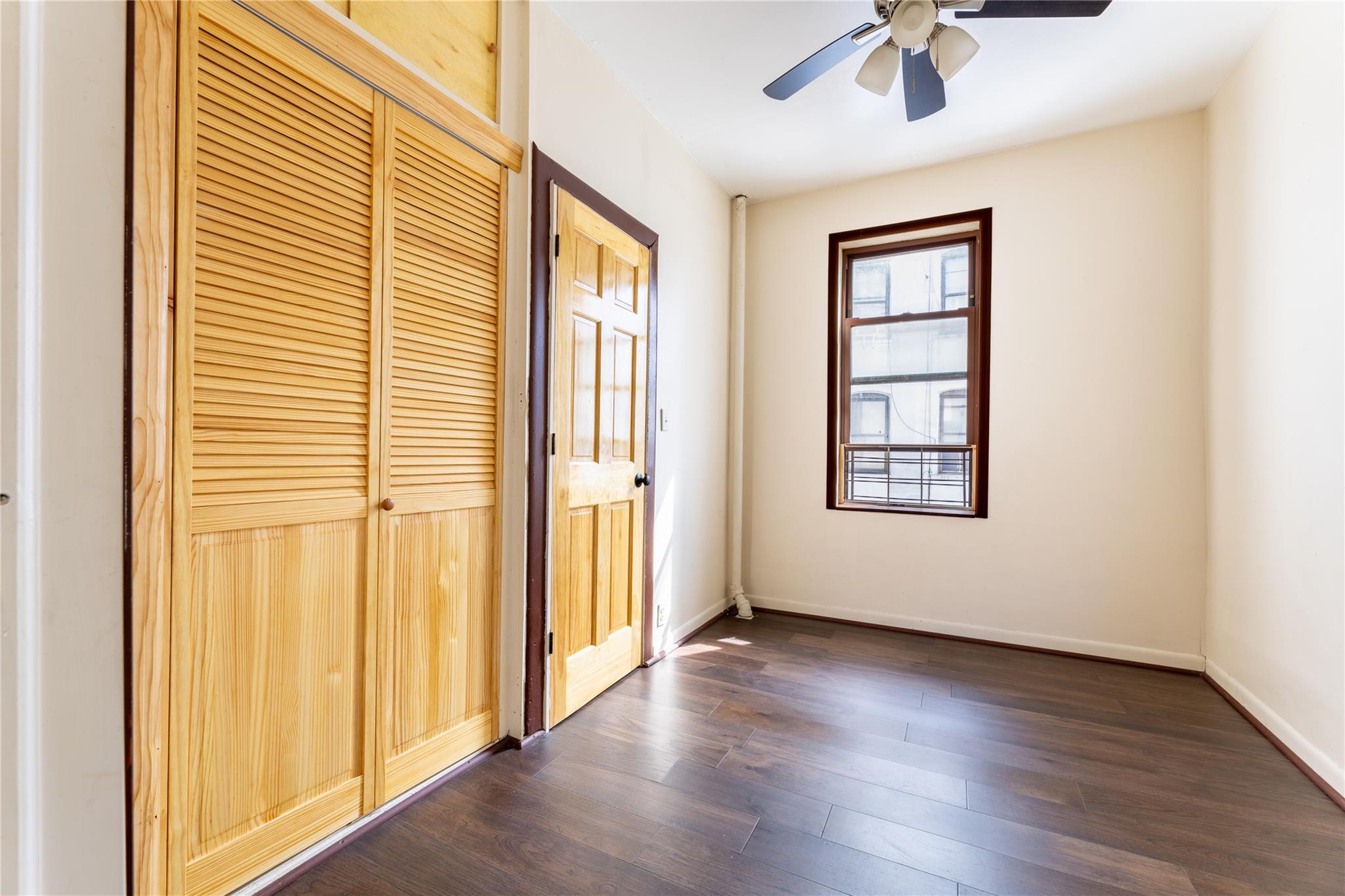 #6 photo, 154 South 3rd, Brooklyn , NY 11211