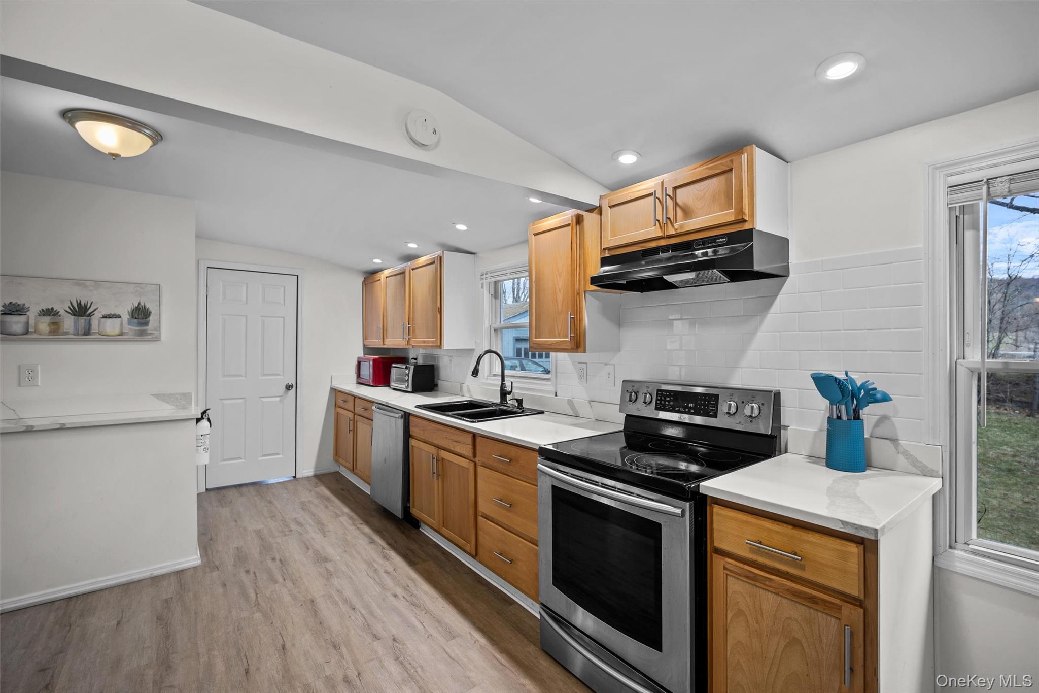 #14 photo, 16 Titus Road, Poughkeepsie , NY 12603