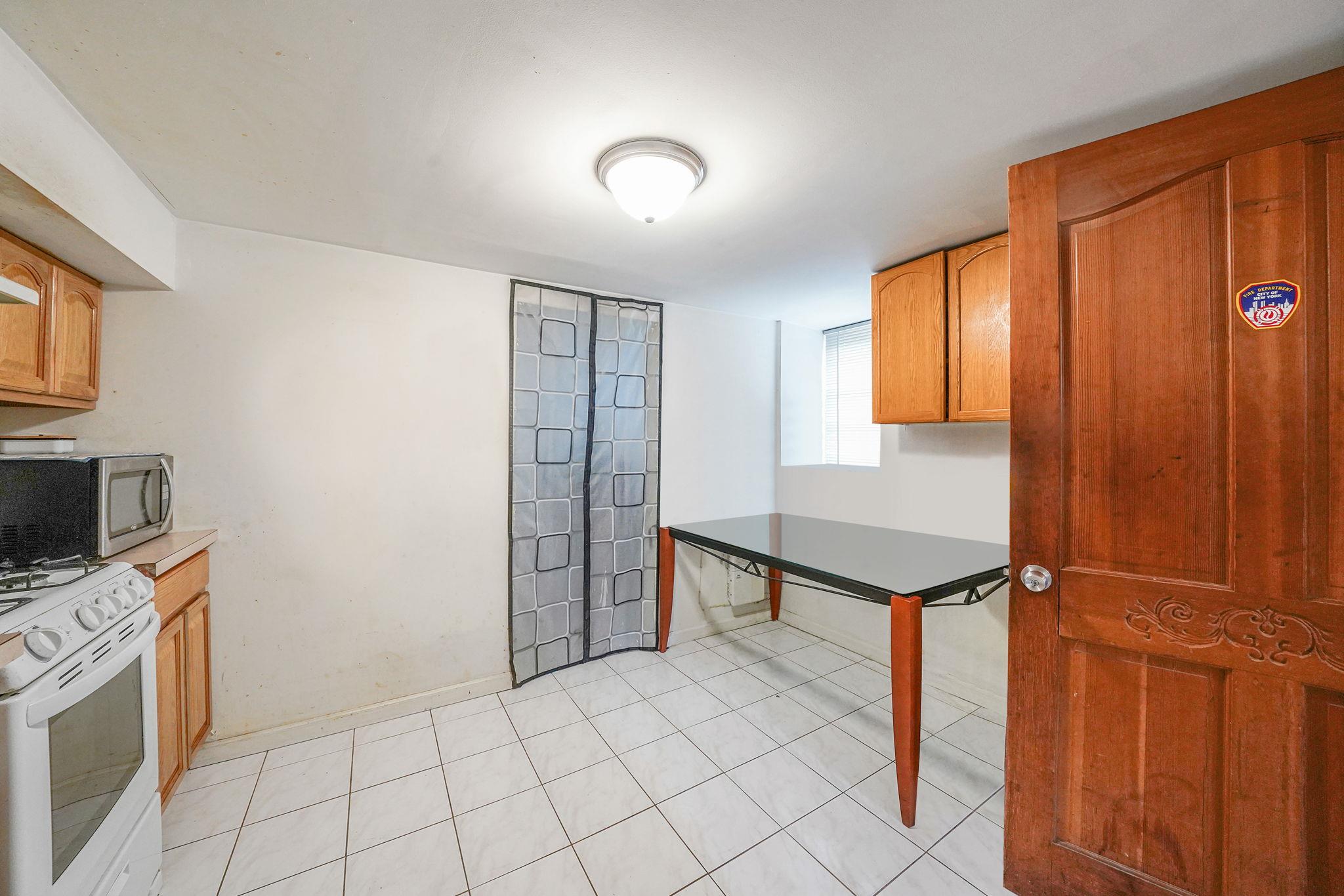 #10 photo, 3205 Lafayette Avenue, ブロンクス区 Bronx , NY 10465