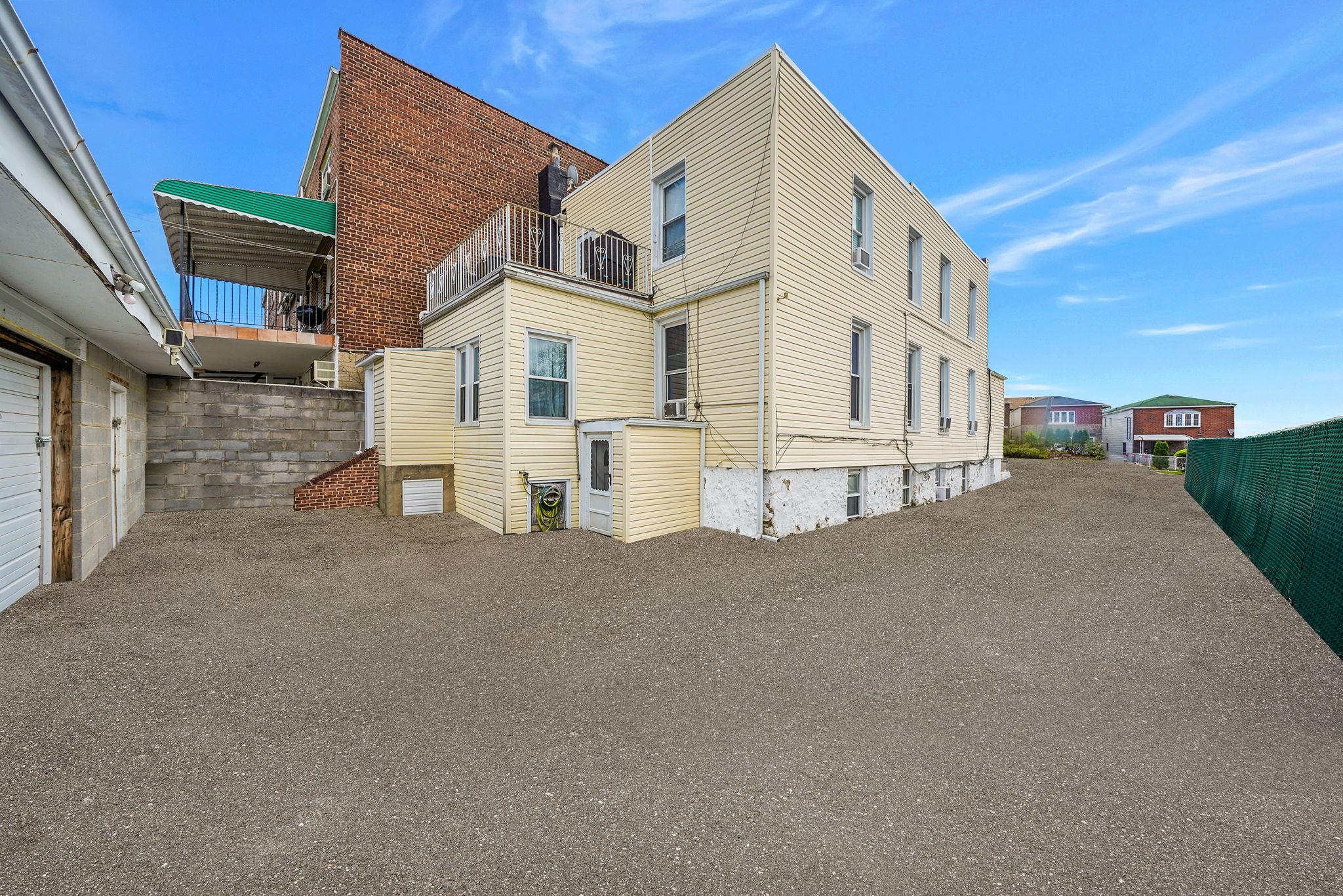 #4 photo, 3205 Lafayette Avenue, ブロンクス区 Bronx , NY 10465