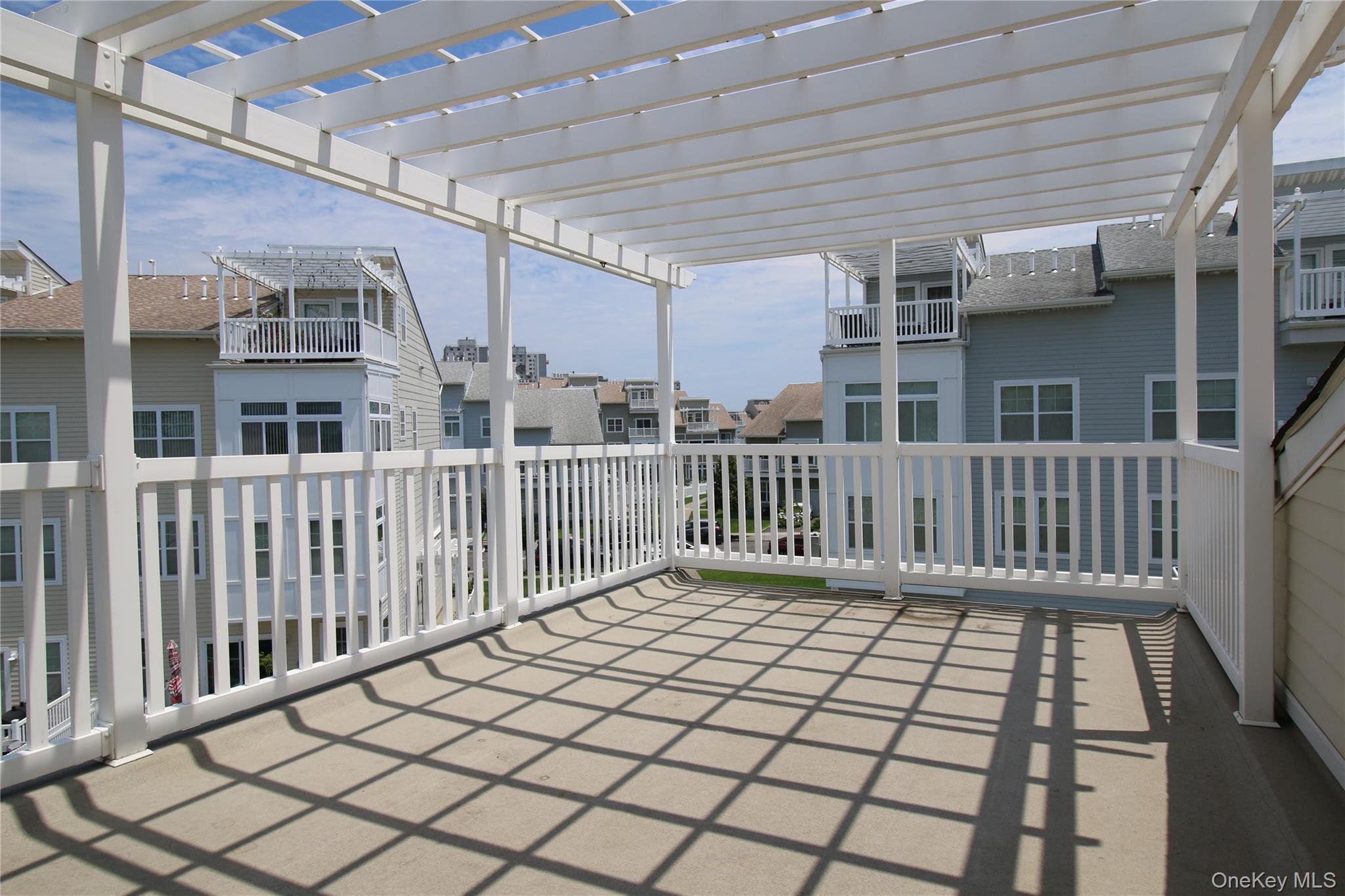 #6 photo, 178 Saltaire Lane, クイーンズ区 Arverne , NY 11692