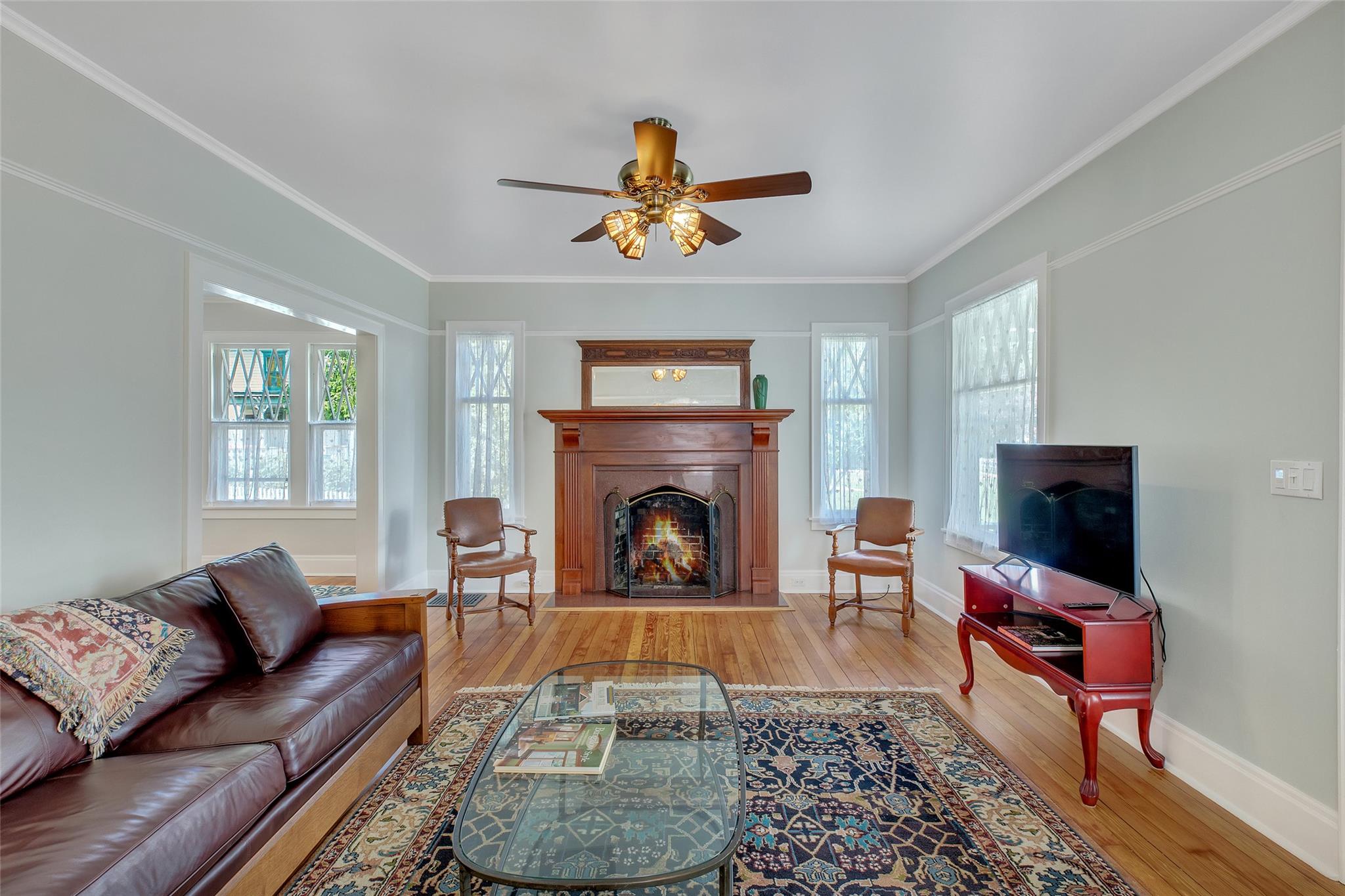 #3 photo, 8325 Main Road, サフォーク郡 East Marion , NY 11939