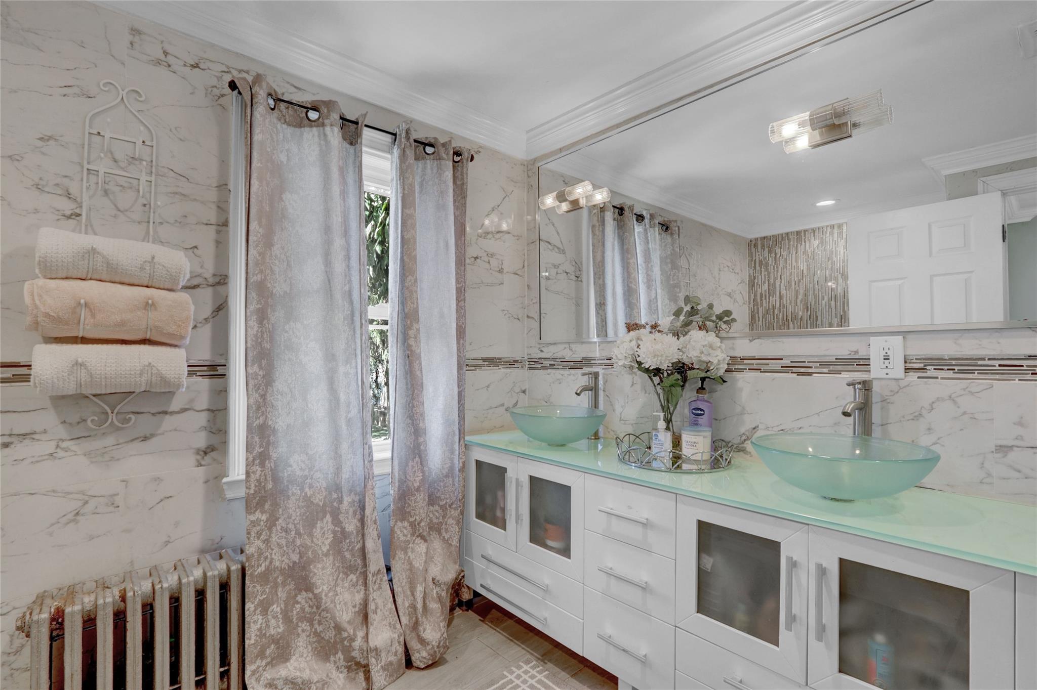 #17 photo, 154 California Avenue, ناسو Freeport , NY 11520