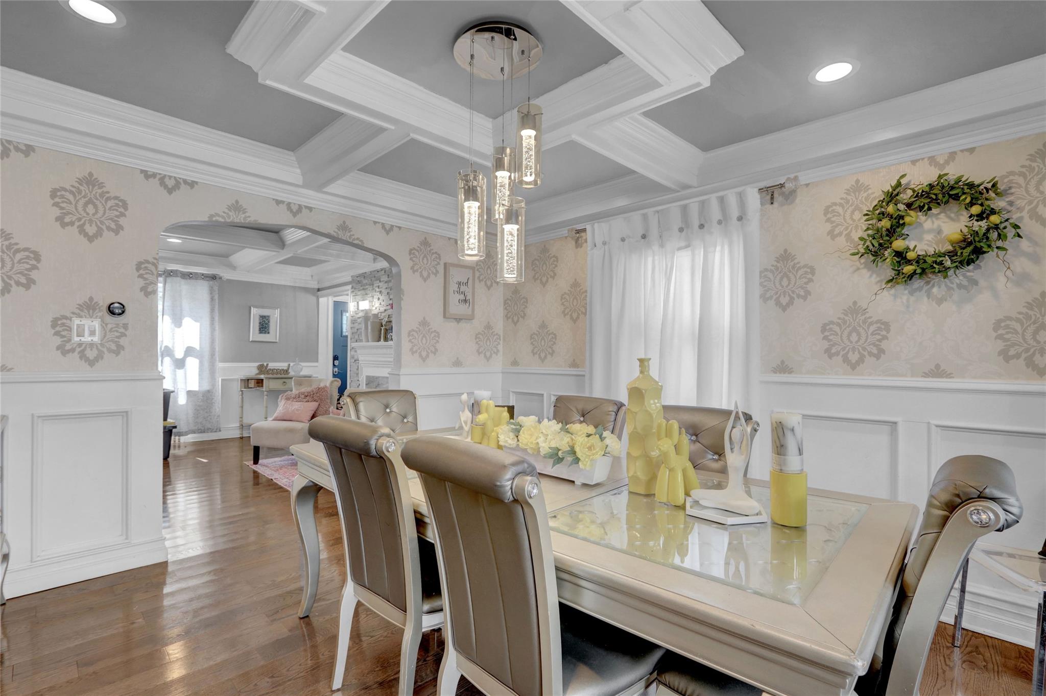 #6 photo, 154 California Avenue, ناسو Freeport , NY 11520