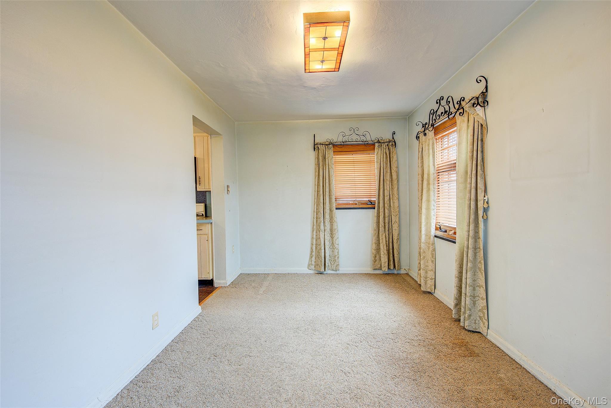 #8 photo, 61-20 214 Street, Bayside , NY 11364