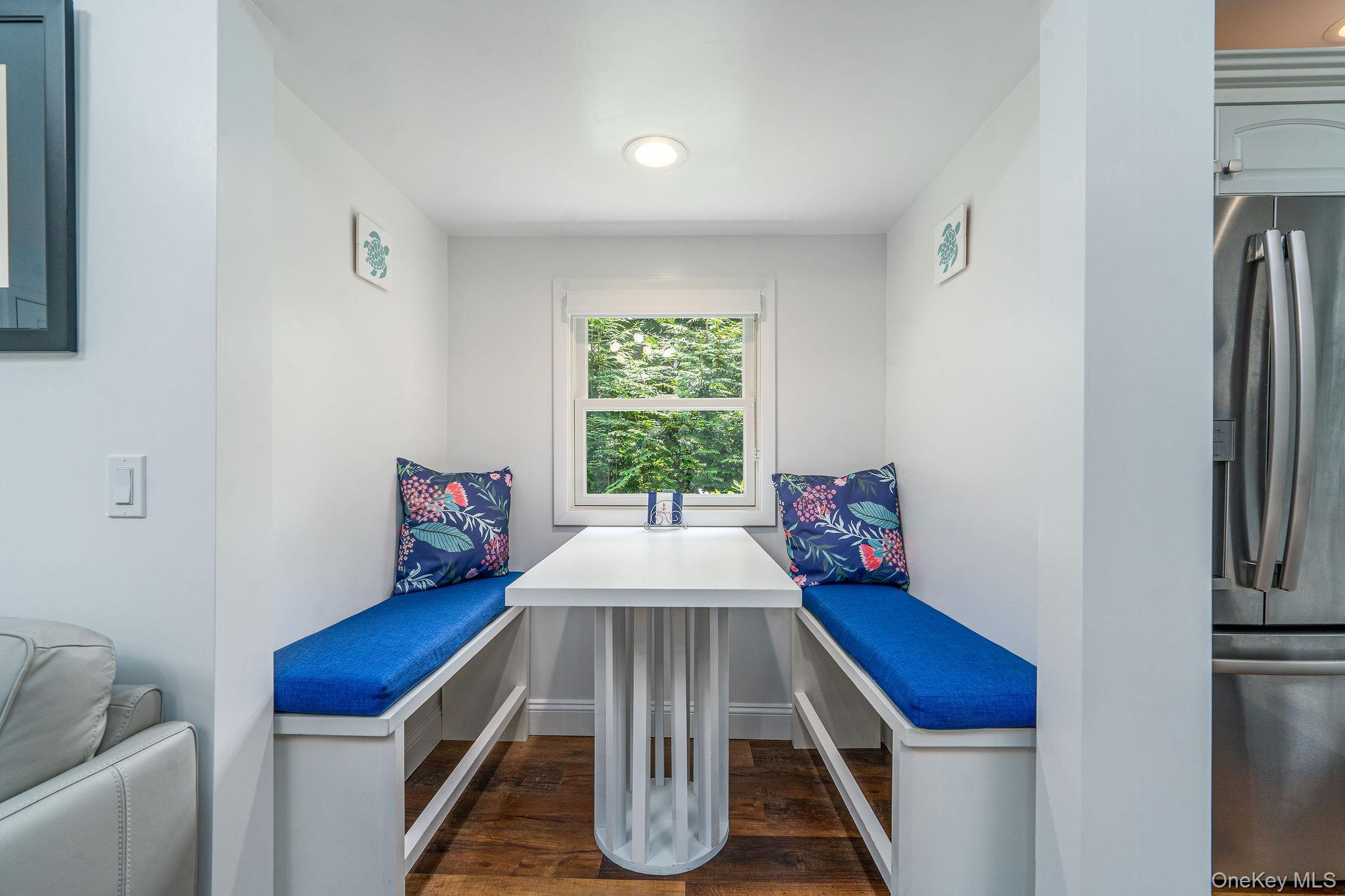 #7 photo, 410 Cedar Drive, サフォーク郡 Mattituck , NY 11952