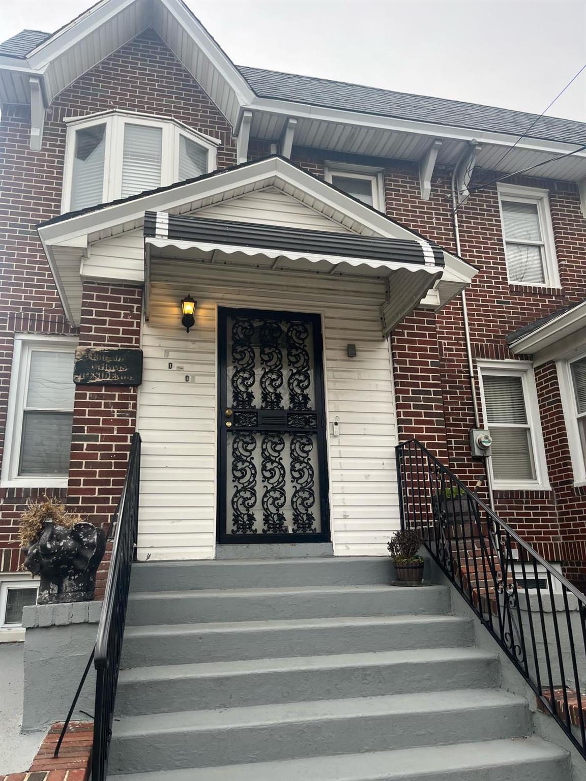 #1 photo, 130-01 Sutter Avenue, South Ozone Park , NY 11420