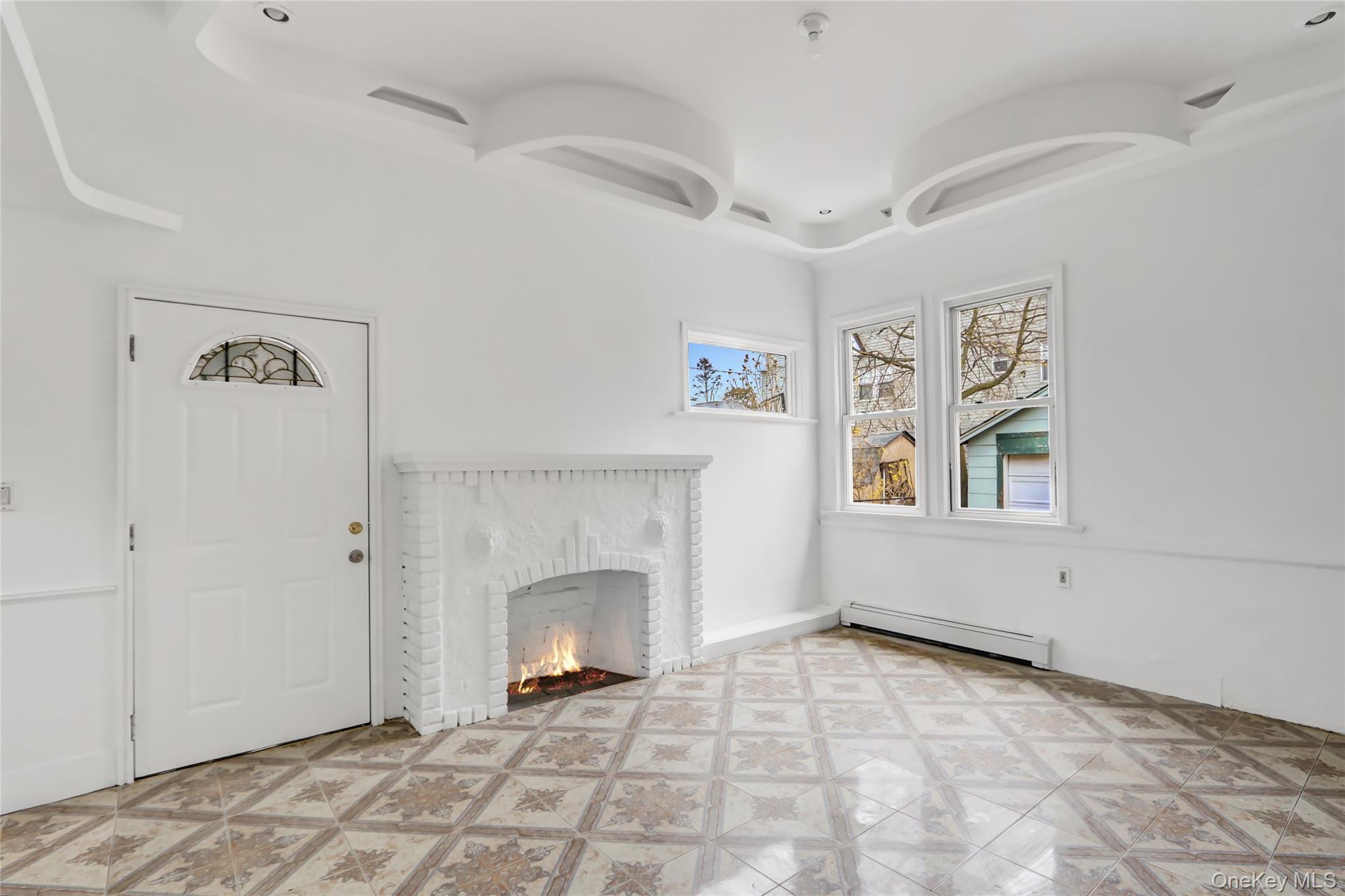 #5 photo, 69 Hewlett Street, ナッソー郡 Hempstead , NY 11550