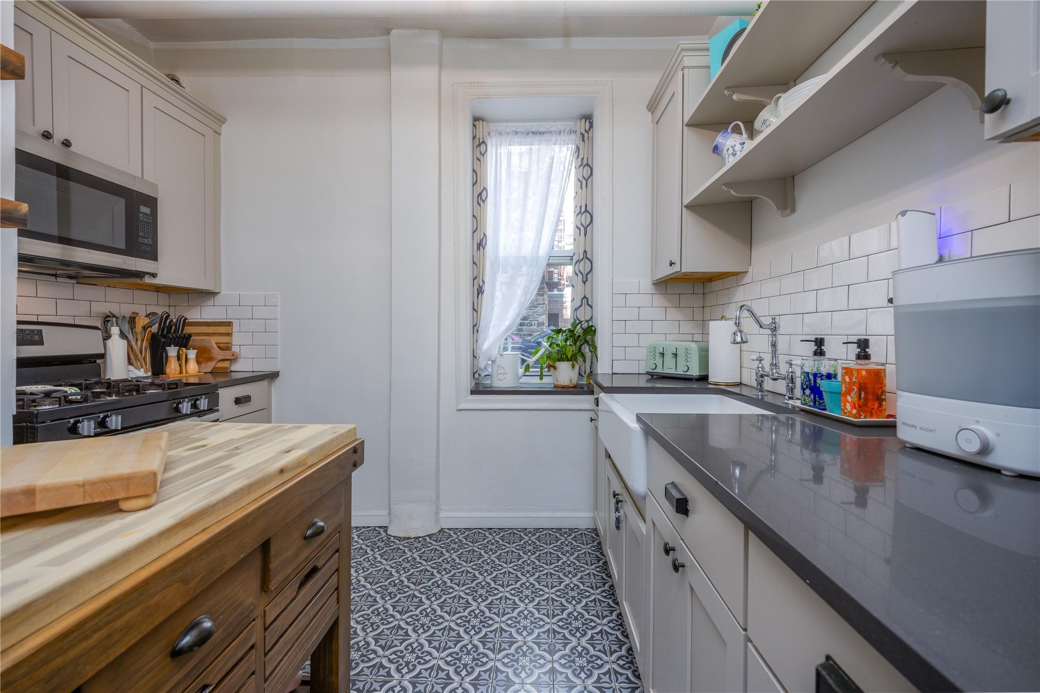 #9 photo, 1440 Midland Avenue, Bronxville , NY 10708