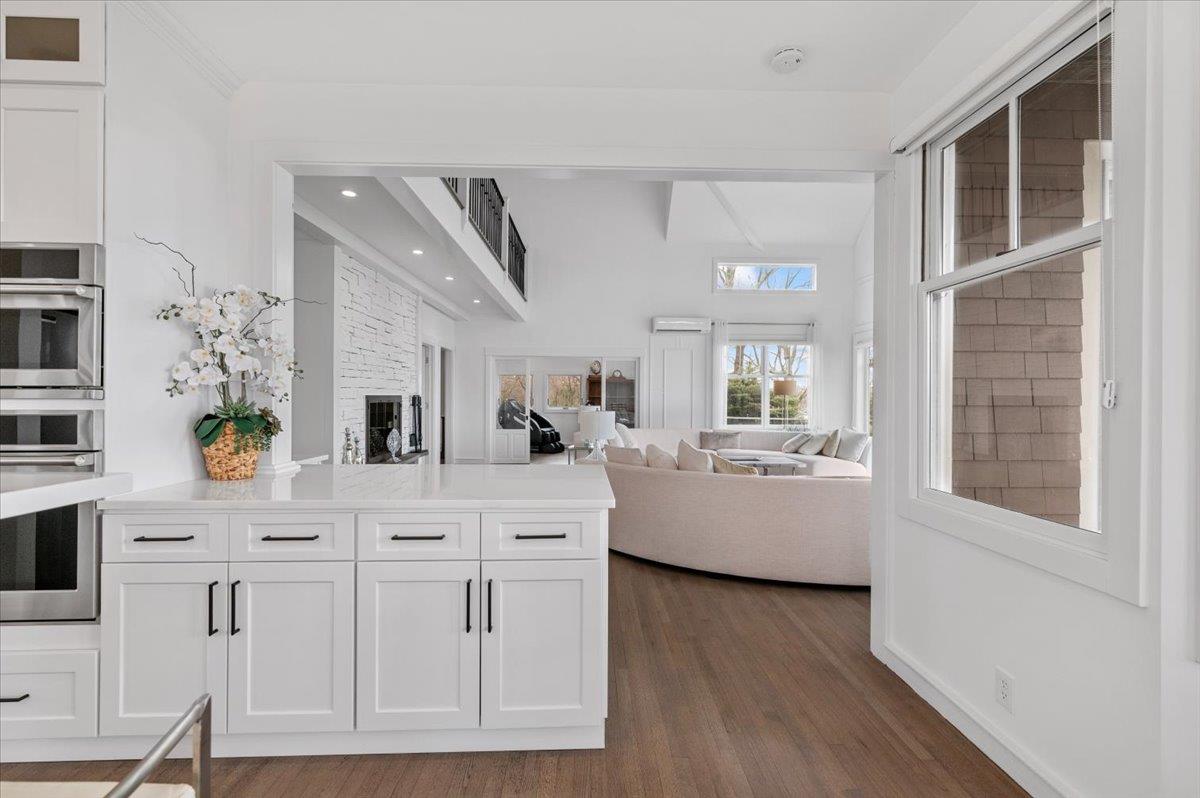 #11 photo, 249 Little Neck Road, サフォーク郡 Centerport , NY 11721