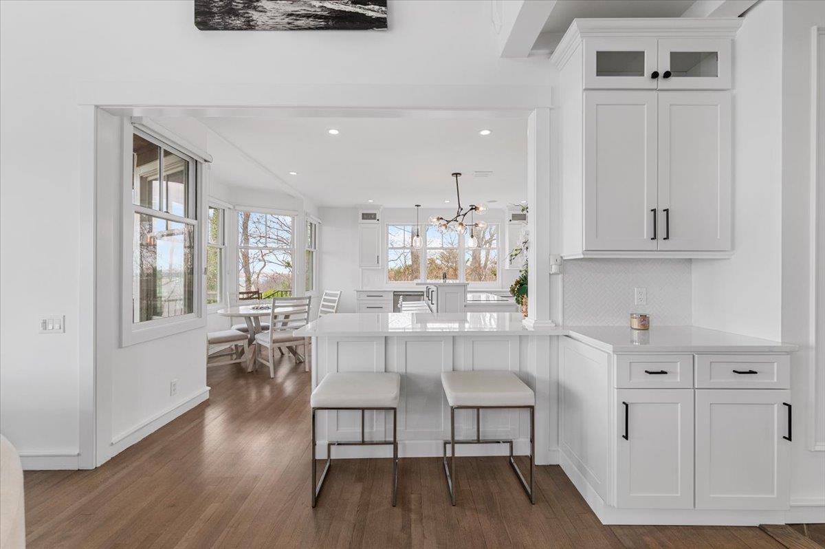 #14 photo, 249 Little Neck Road, サフォーク郡 Centerport , NY 11721