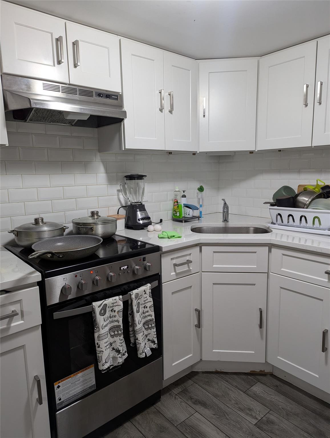 #10 photo, 86-15 BRITTON Ave, クイーンズ区 Elmhurst , NY 11373