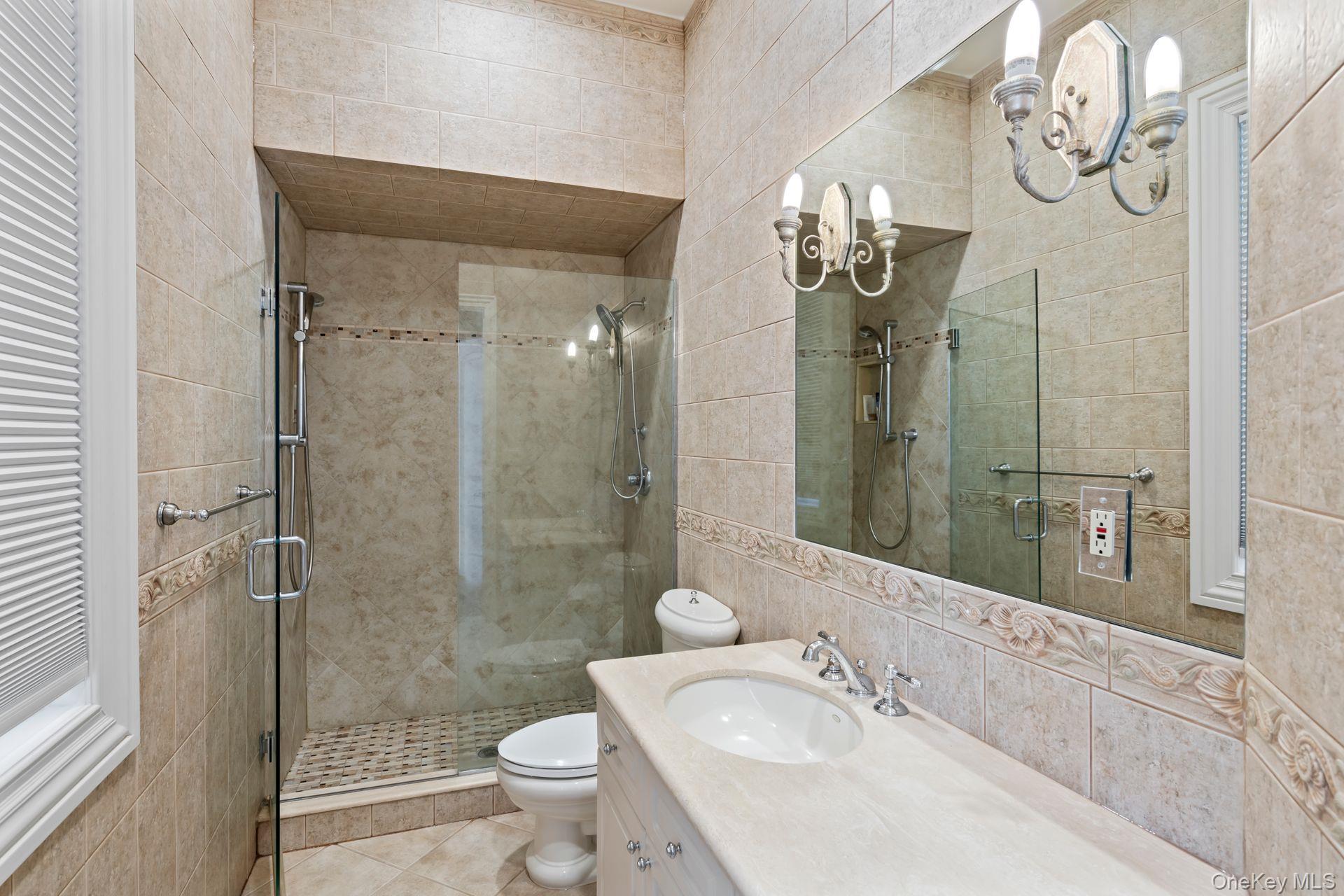 #20 photo, 21 Harriman Drive, ナッソー郡 Sands Point , NY 11050