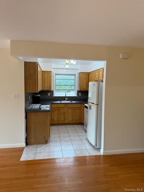 #11 photo, 47-11 197th Street, 法拉盛 Flushing , NY 11358