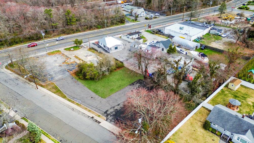 #13 photo, 1400 Montauk Highway, サフォーク郡 Oakdale , NY 11769