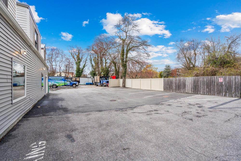 #6 photo, 1400 Montauk Highway, サフォーク郡 Oakdale , NY 11769