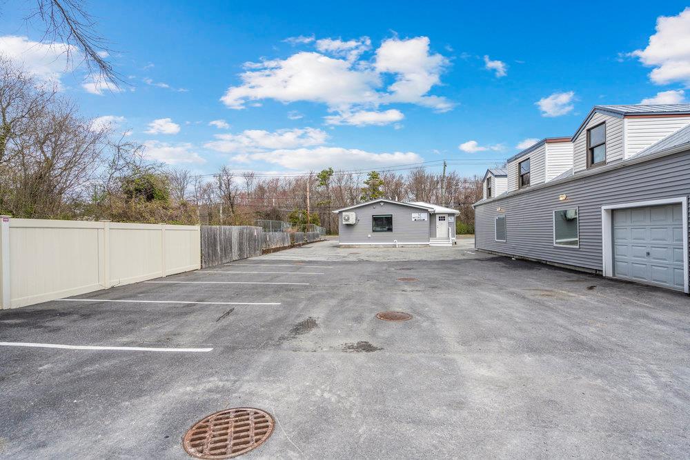 #7 photo, 1400 Montauk Highway, サフォーク郡 Oakdale , NY 11769