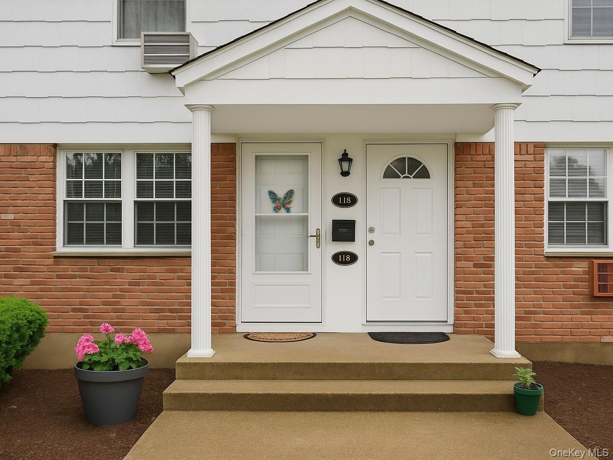 #2 photo, 178 Parkside Drive, Suffern , NY 10901