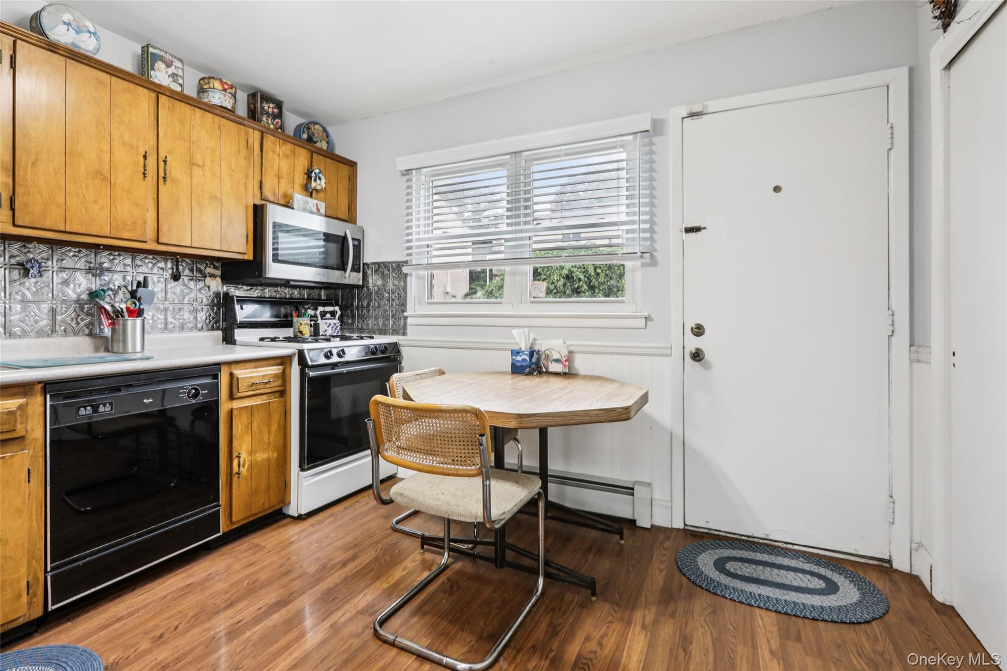 #5 photo, 178 Parkside Drive, Suffern , NY 10901