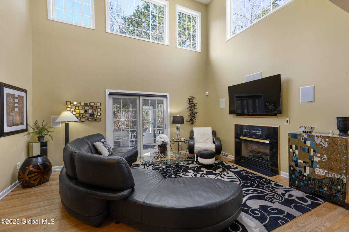 #11 photo, 91 Vista Drive, Saratoga Springs, Outside , NY 12866