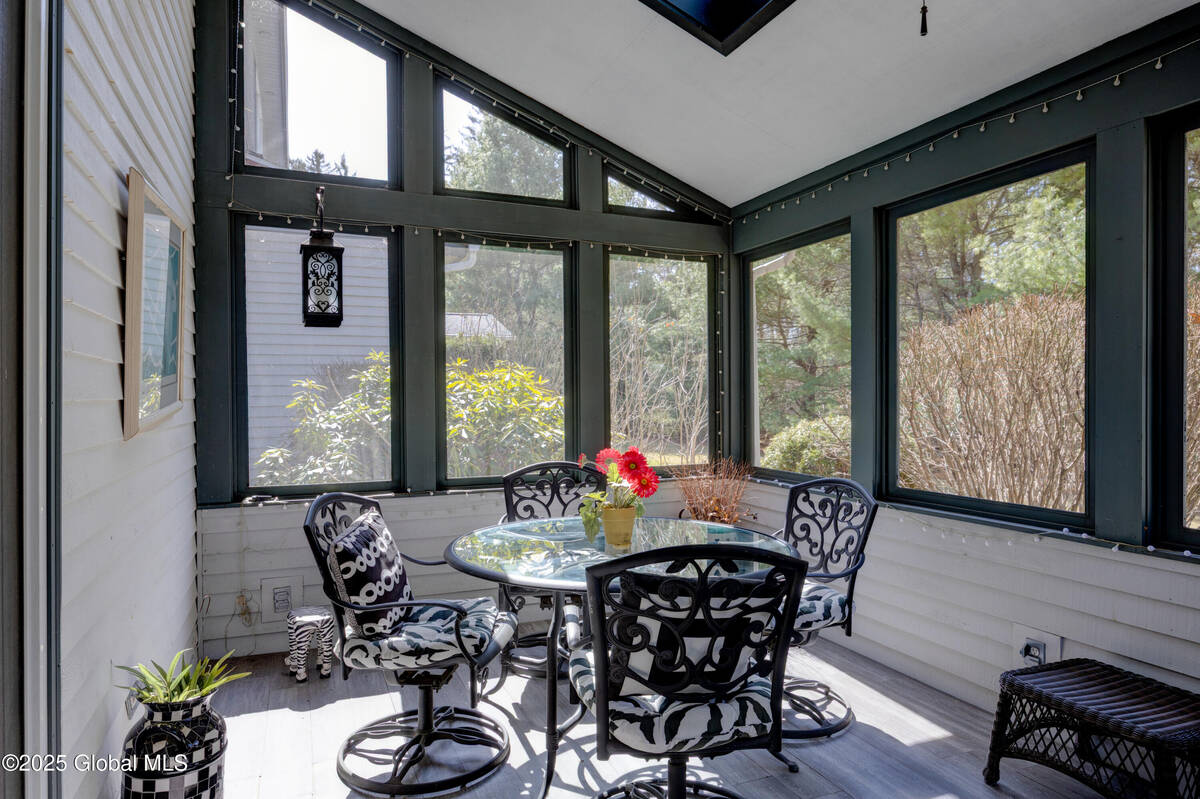 #25 photo, 91 Vista Drive, Saratoga Springs, Outside , NY 12866