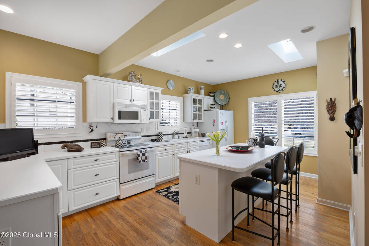 #6 photo, 91 Vista Drive, Saratoga Springs, Outside , NY 12866