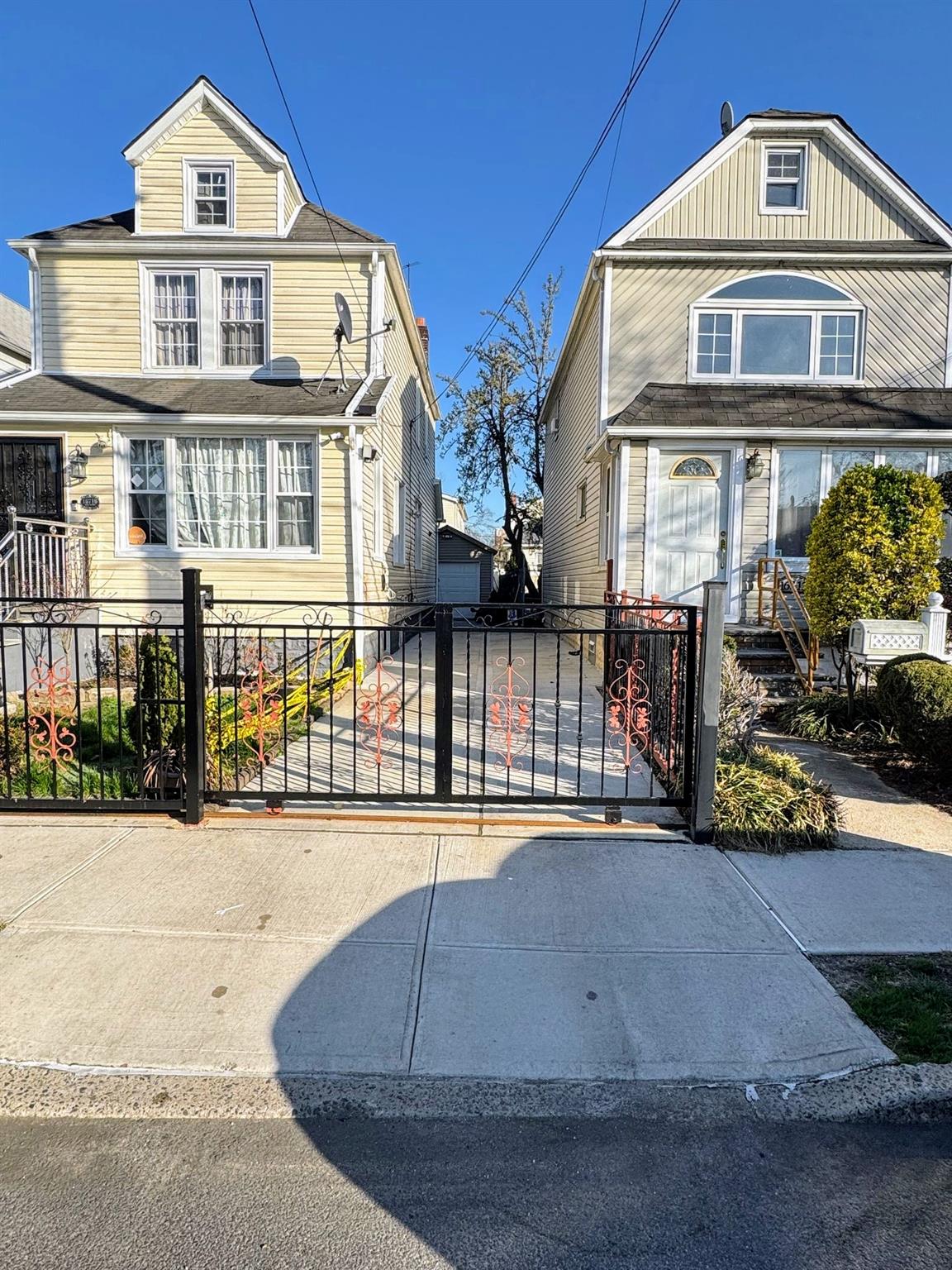 #2 photo, 167-16 118th Ave Avenue, Куинс ‖ Jamaica , NY 11434