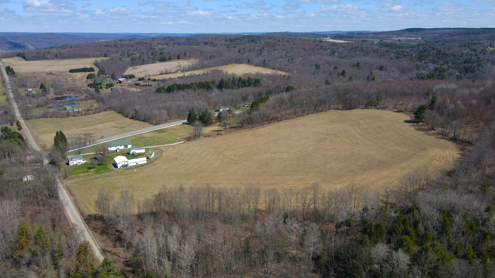 #4 photo, 892 Bowbell Rd, Greene , NY 13778