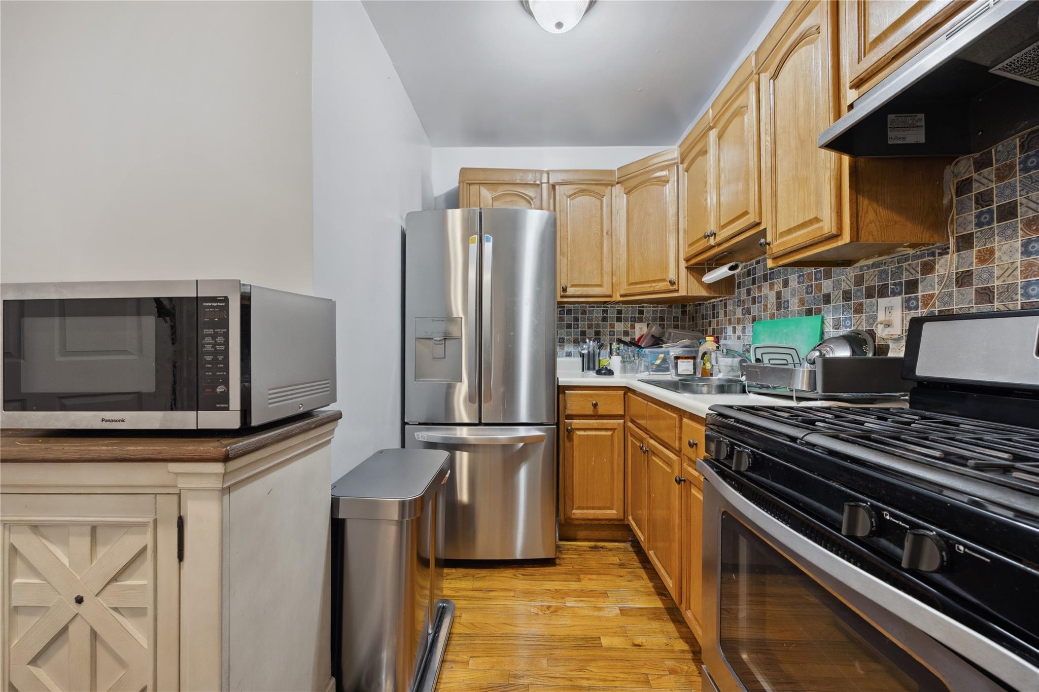 #12 photo, 740 Adee Avenue, ブロンクス区 Bronx , NY 10467