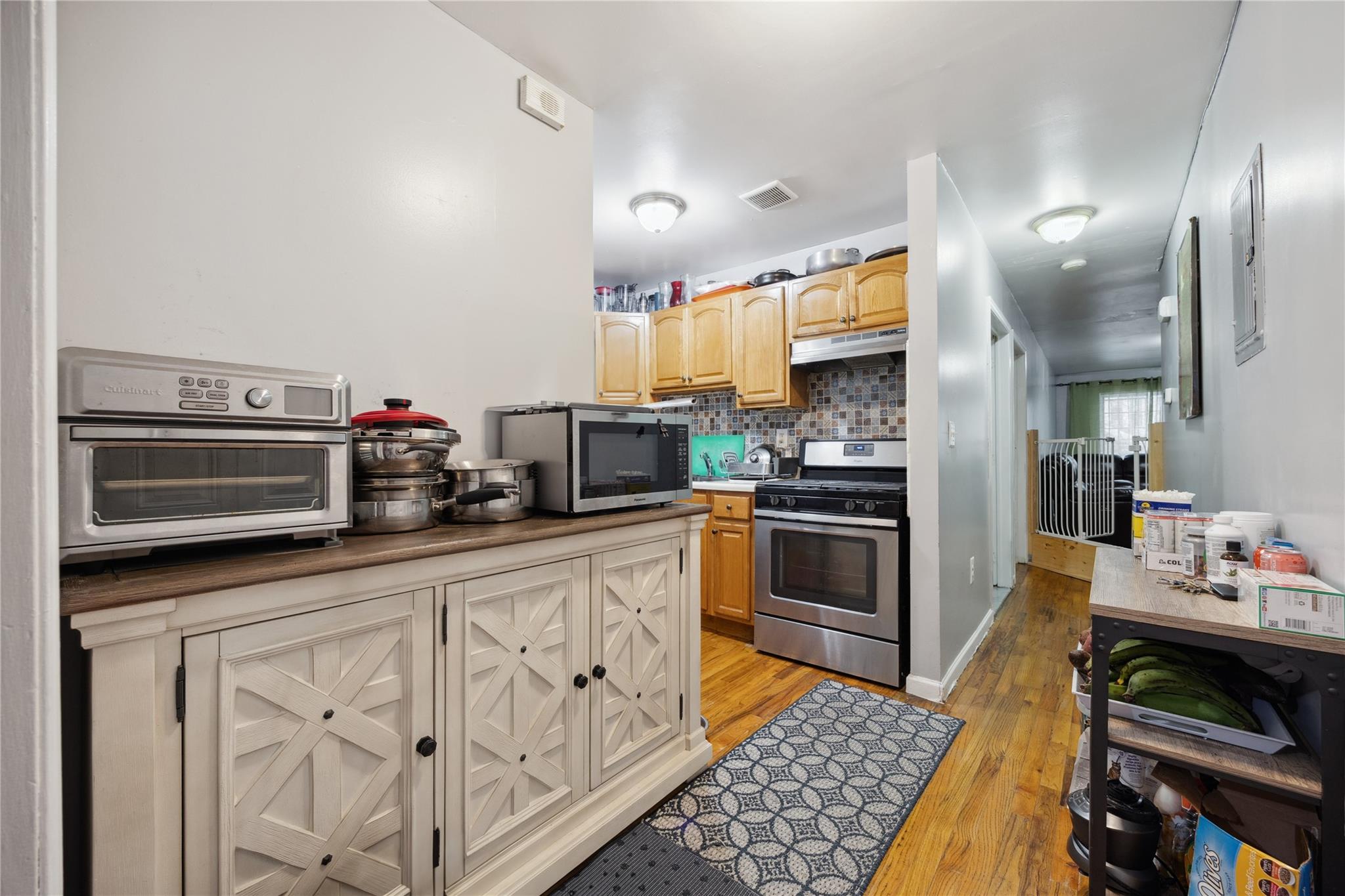 #13 photo, 740 Adee Avenue, ブロンクス区 Bronx , NY 10467