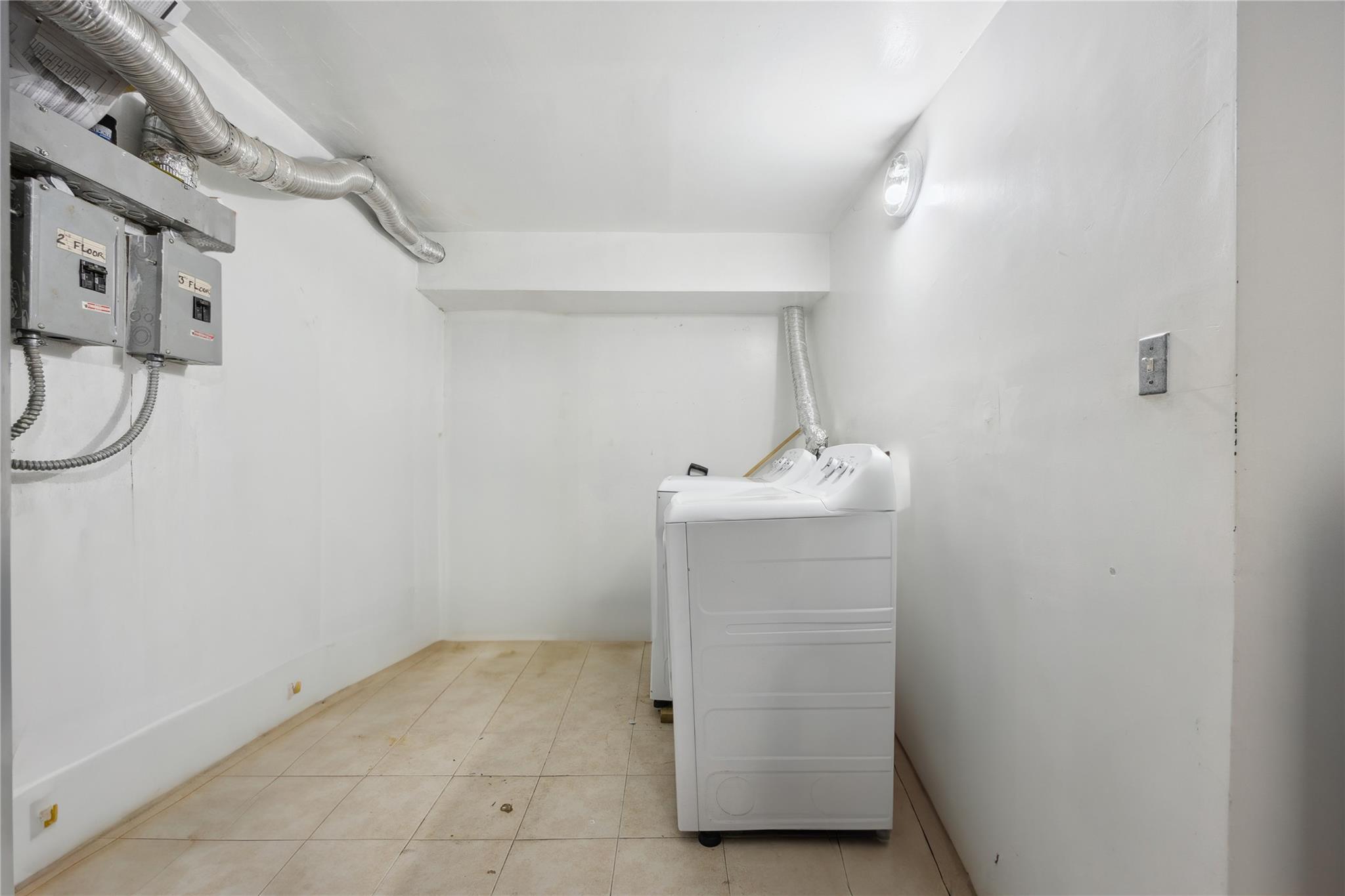 #9 photo, 740 Adee Avenue, ブロンクス区 Bronx , NY 10467