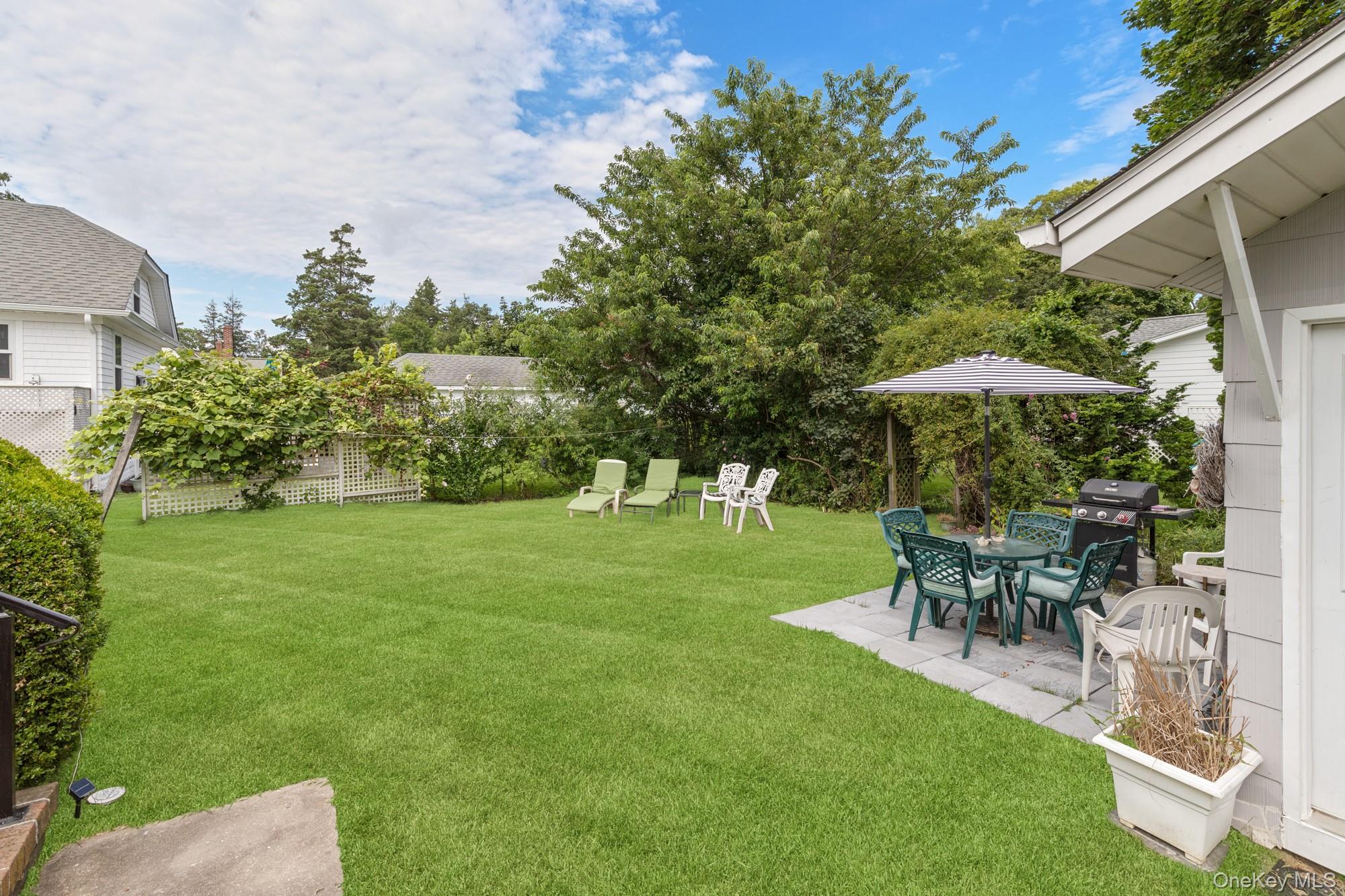 #20 photo, 64 Point Street, South Jamesport , NY 11970