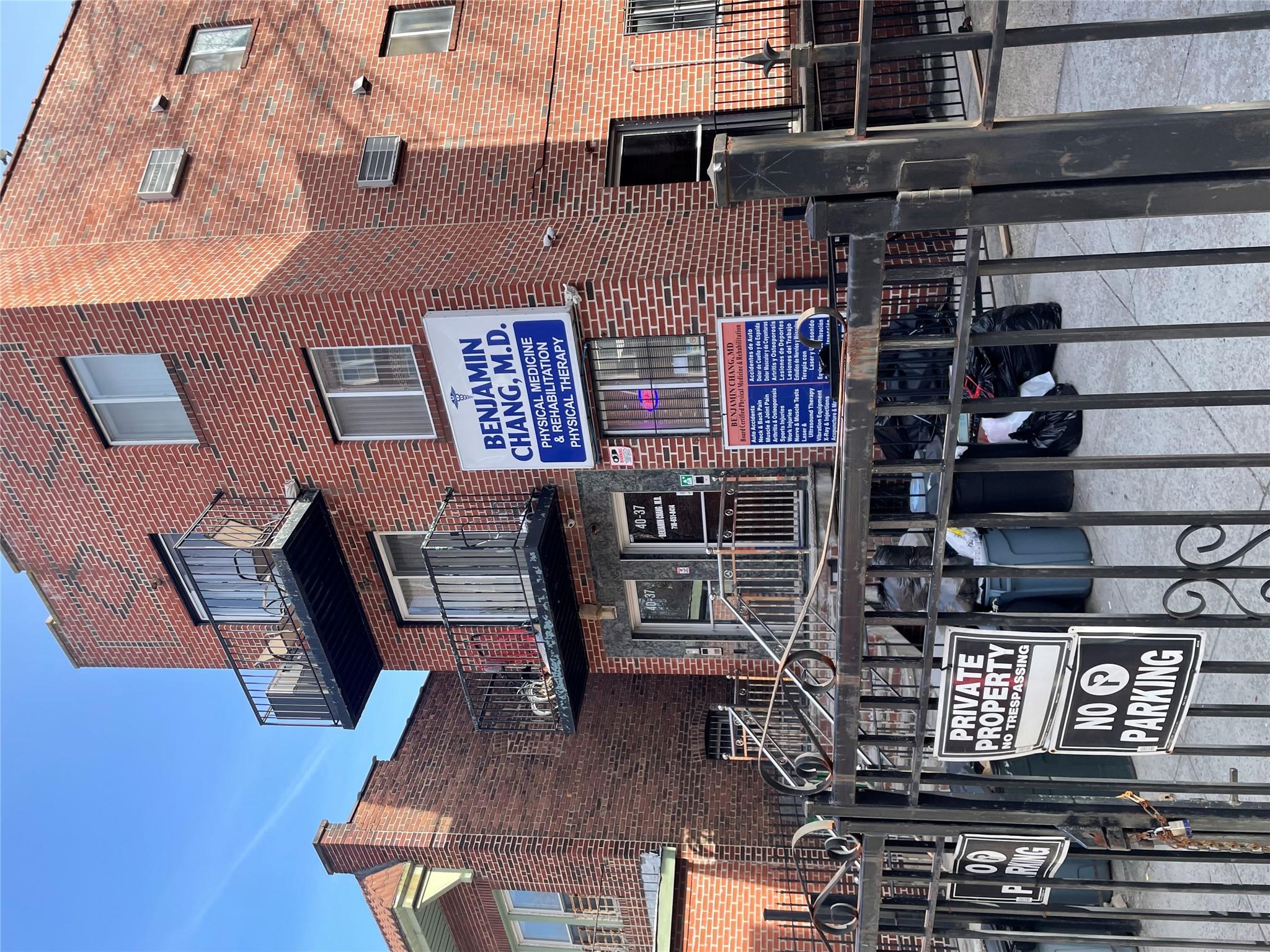 #8 photo, 40-37 81 st Street, Elmhurst , NY 11373